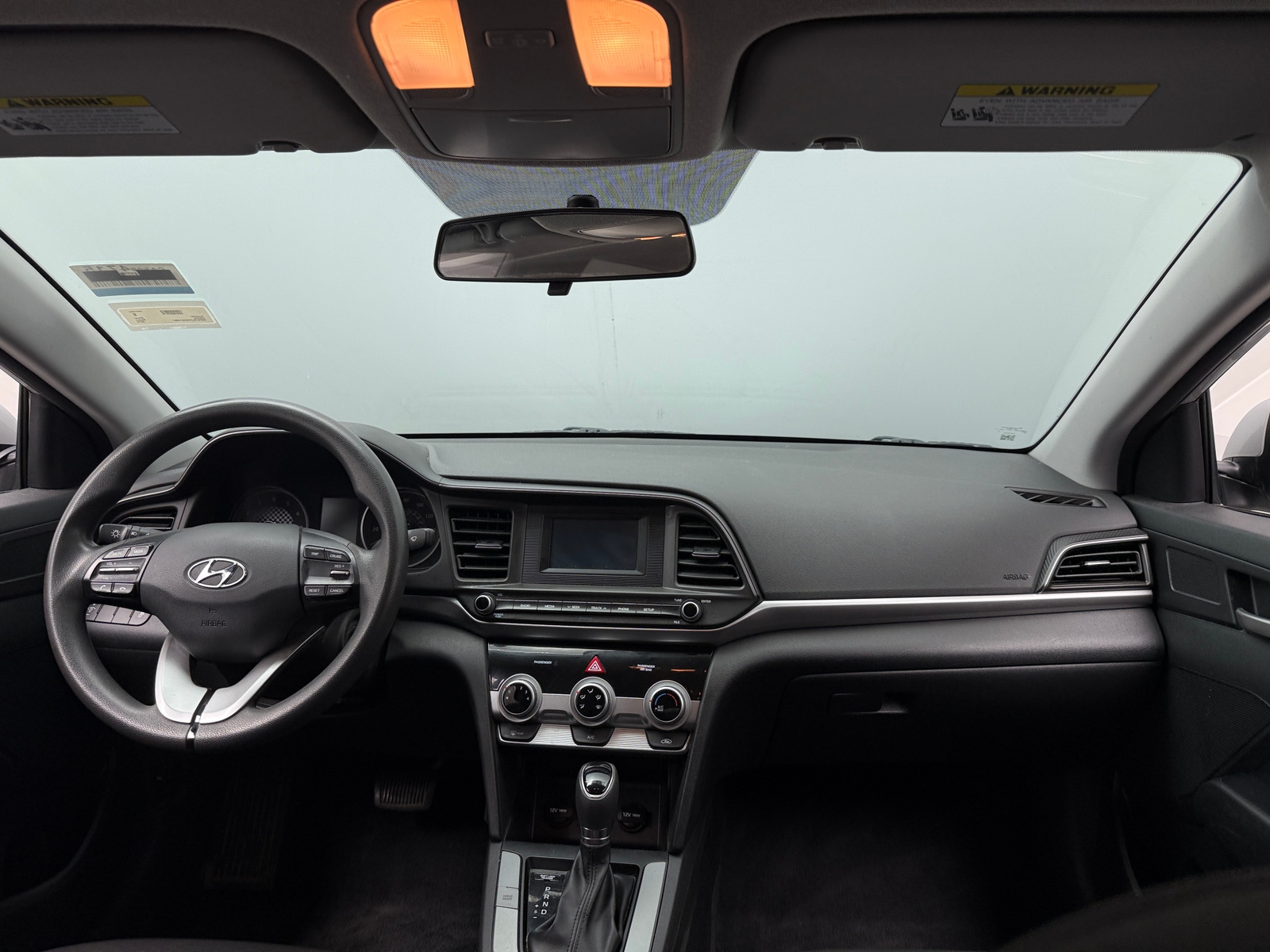 Thumbnail: 2019 Hyundai Elantra - 3