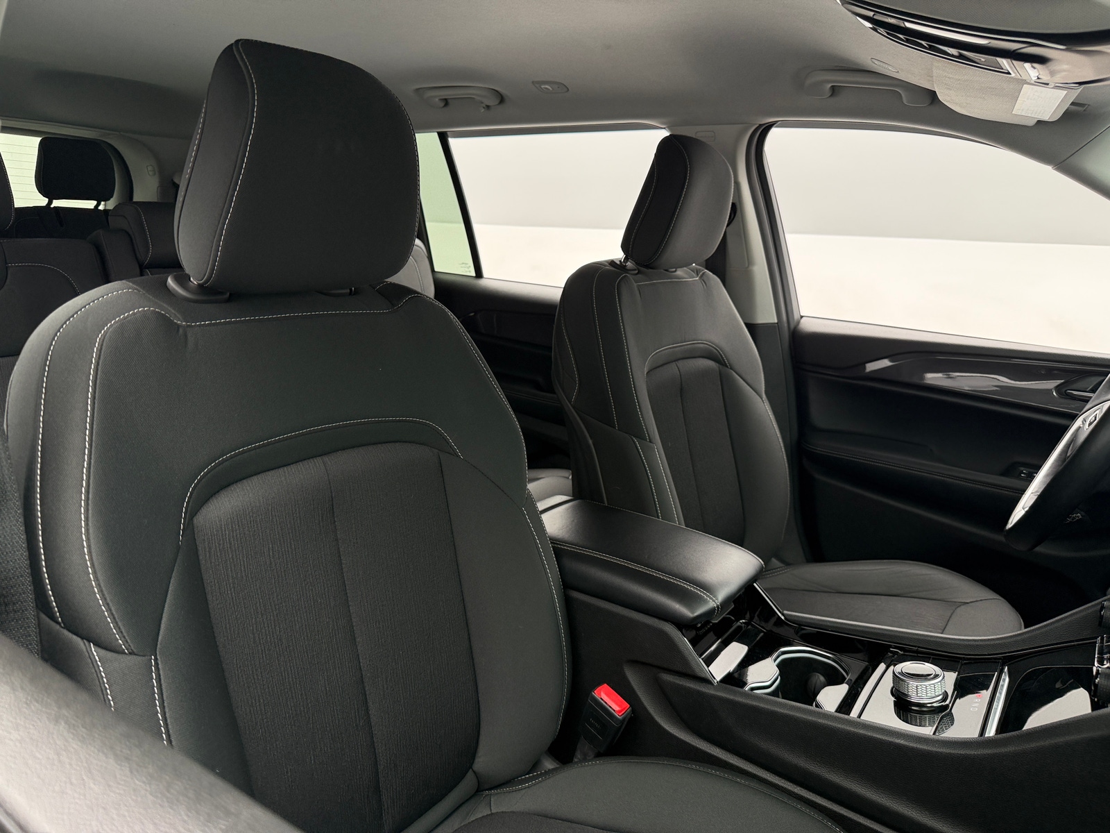 Thumbnail: 2021 Jeep Grand Cherokee L - 2