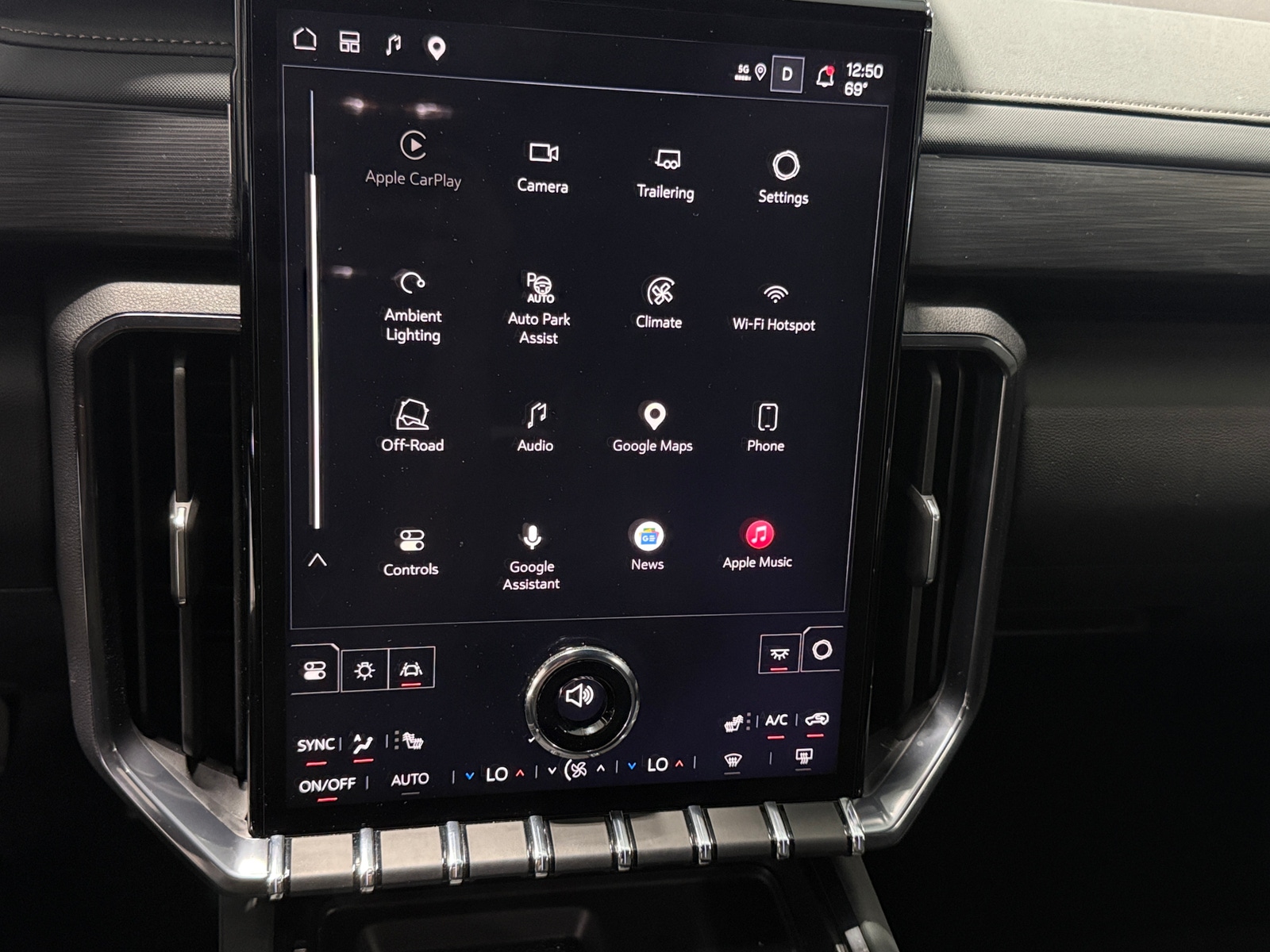 Thumbnail: 2025 GMC Acadia - 4