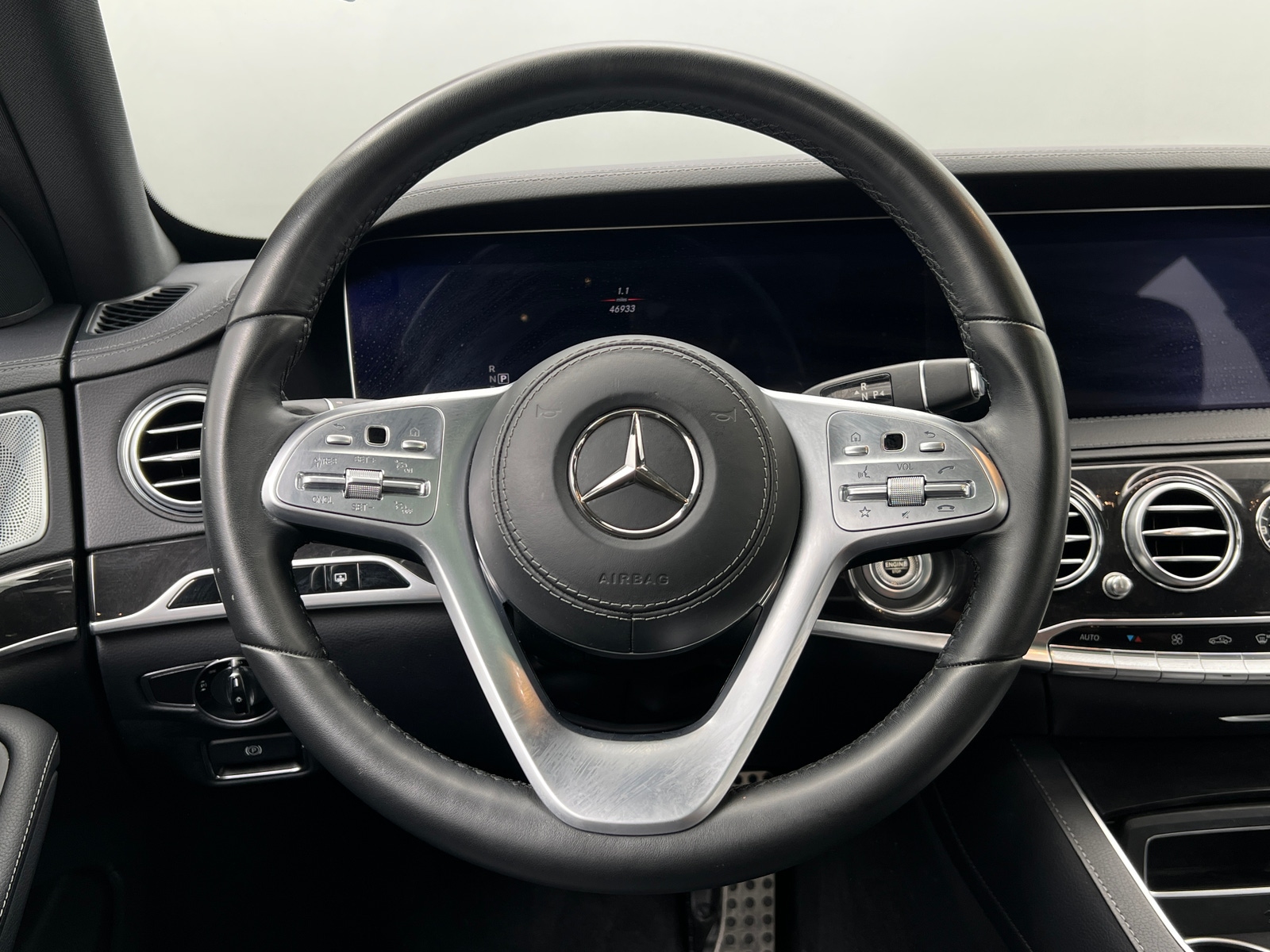 Thumbnail: 2018 Mercedes-Benz S-Class - 4