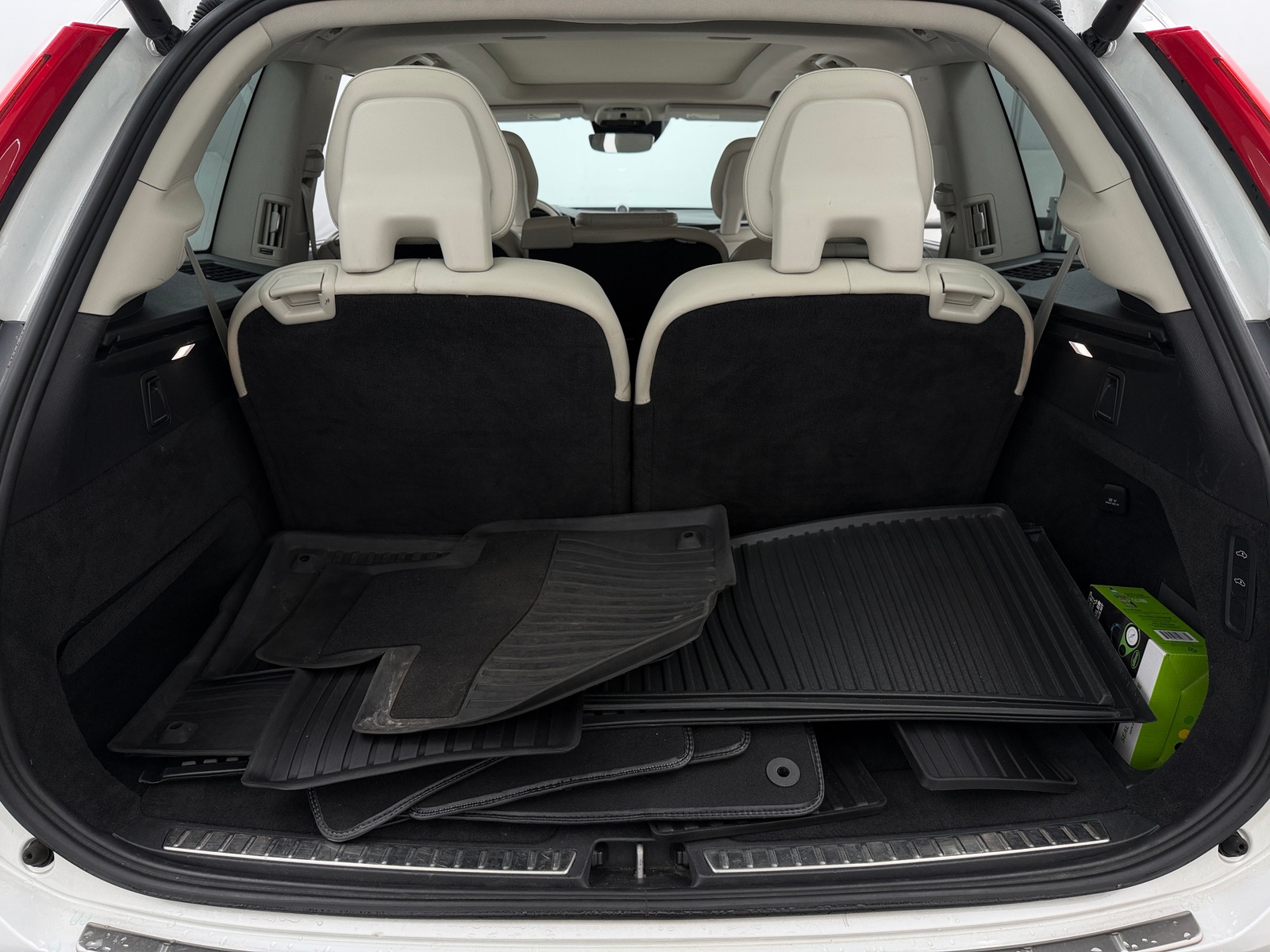 Thumbnail: 2017 Volvo XC90 - 6