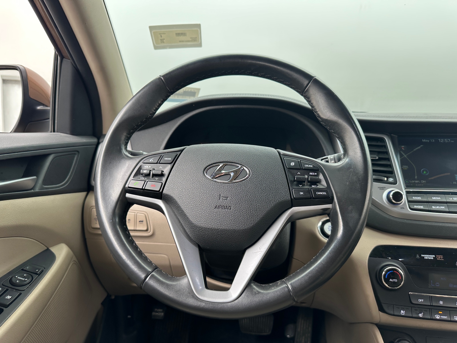 Thumbnail: 2016 Hyundai Tucson - 4