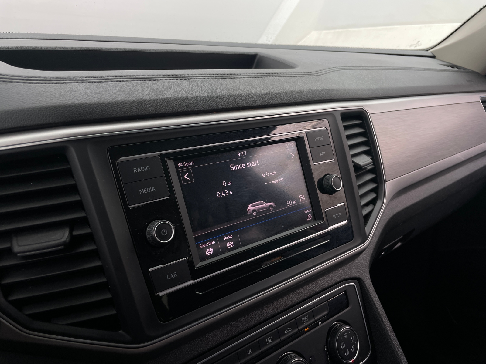 Thumbnail: 2019 Volkswagen Atlas - 4
