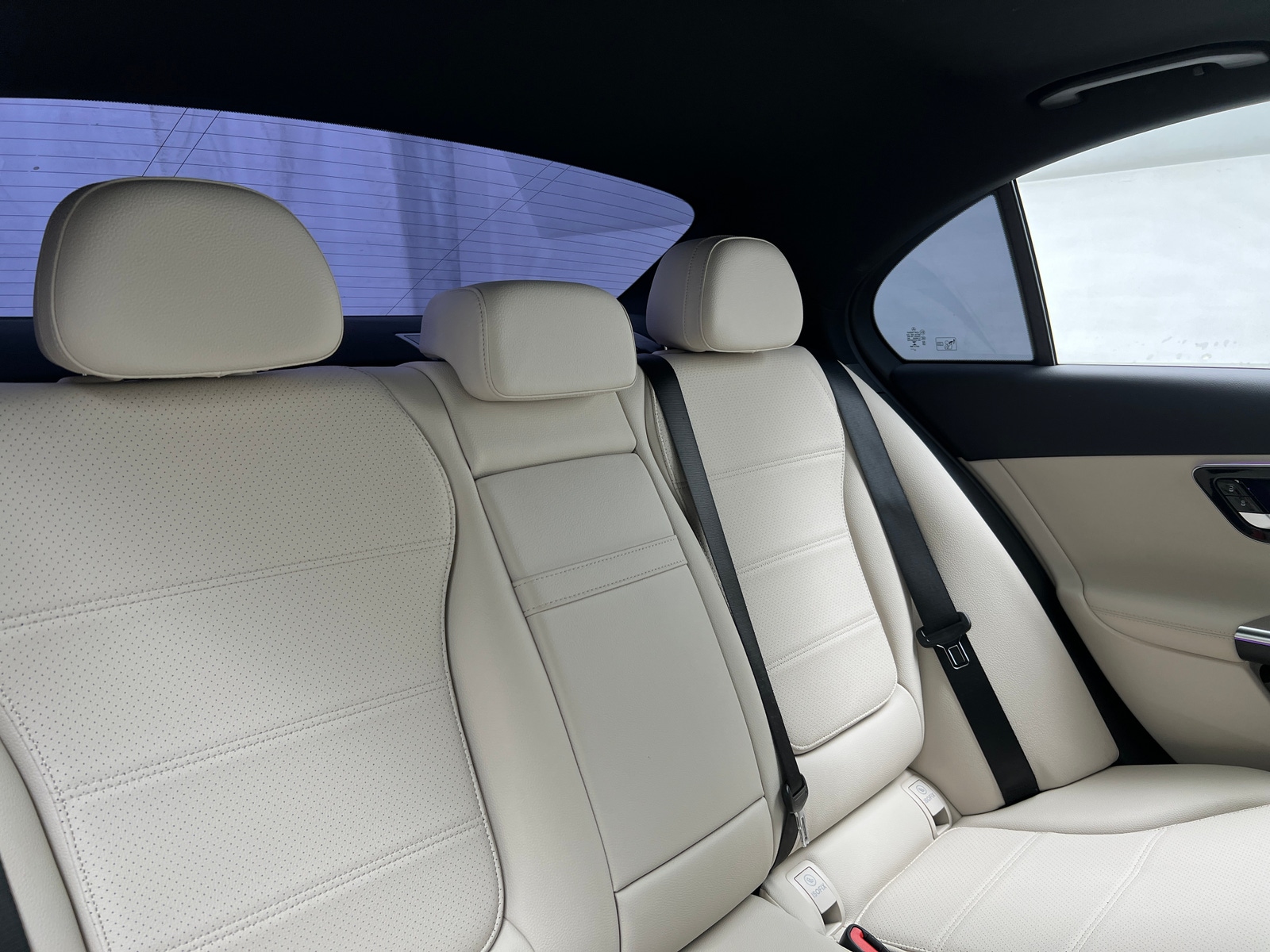Thumbnail: 2023 Mercedes-Benz C-Class - 5