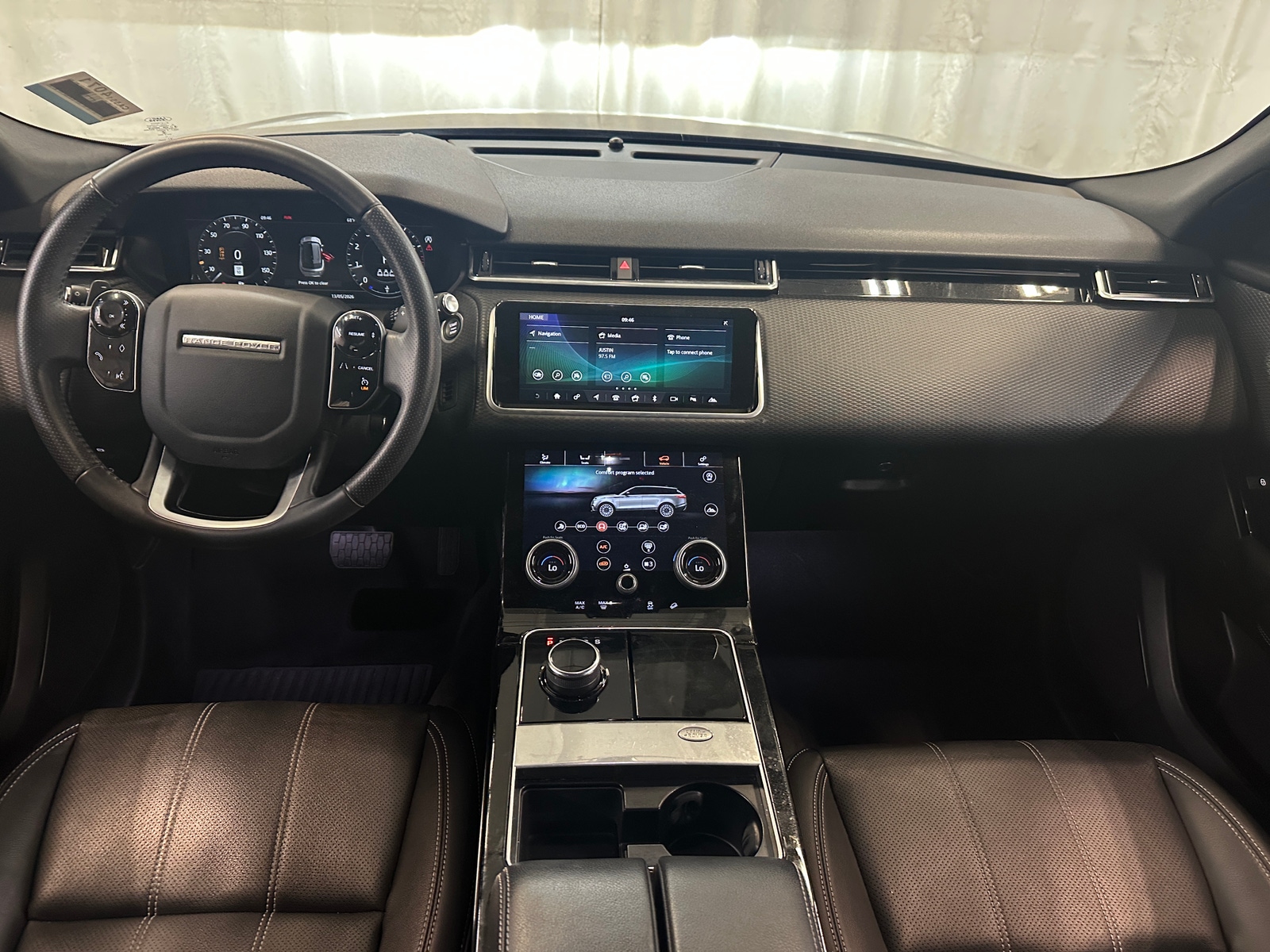 Thumbnail: 2020 Land Rover Range Rover Velar - 2