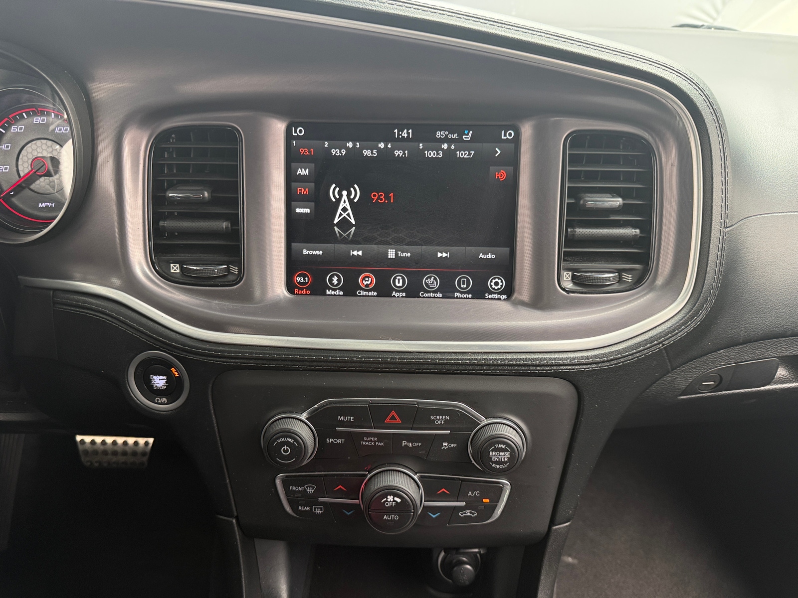 Thumbnail: 2019 Dodge Charger - 3