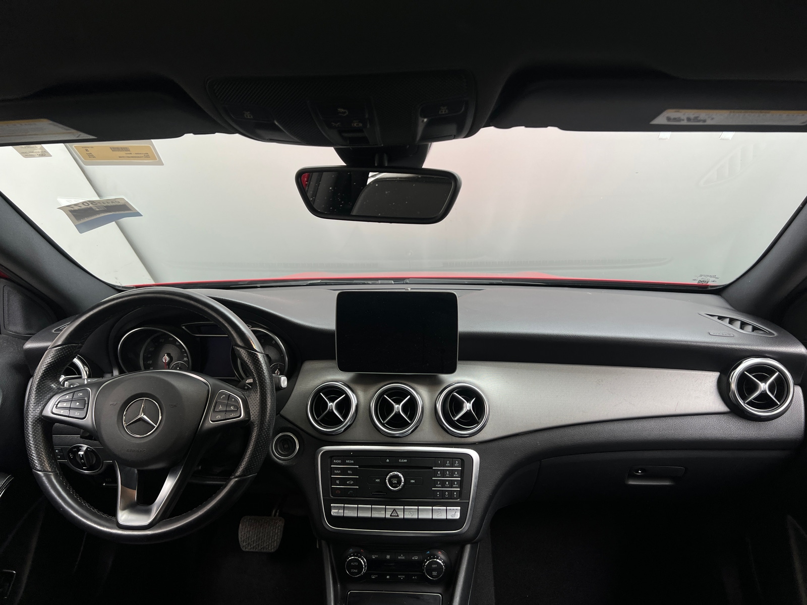 Thumbnail: 2019 Mercedes-Benz GLA - 2