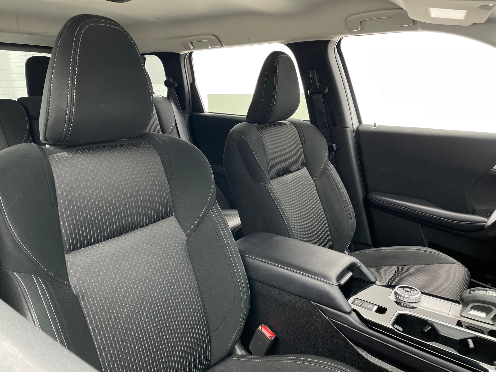 Thumbnail: 2025 Mitsubishi Outlander - 2