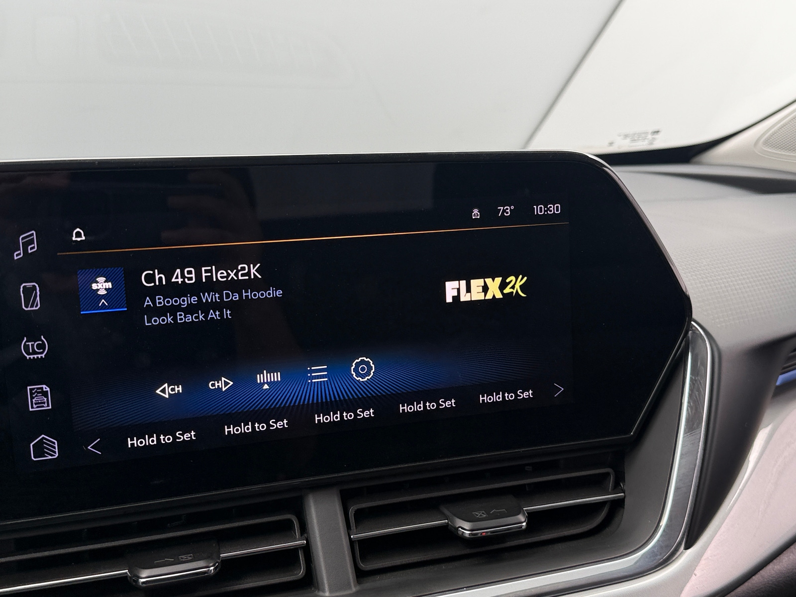 Thumbnail: 2025 Chevrolet Trax - 4