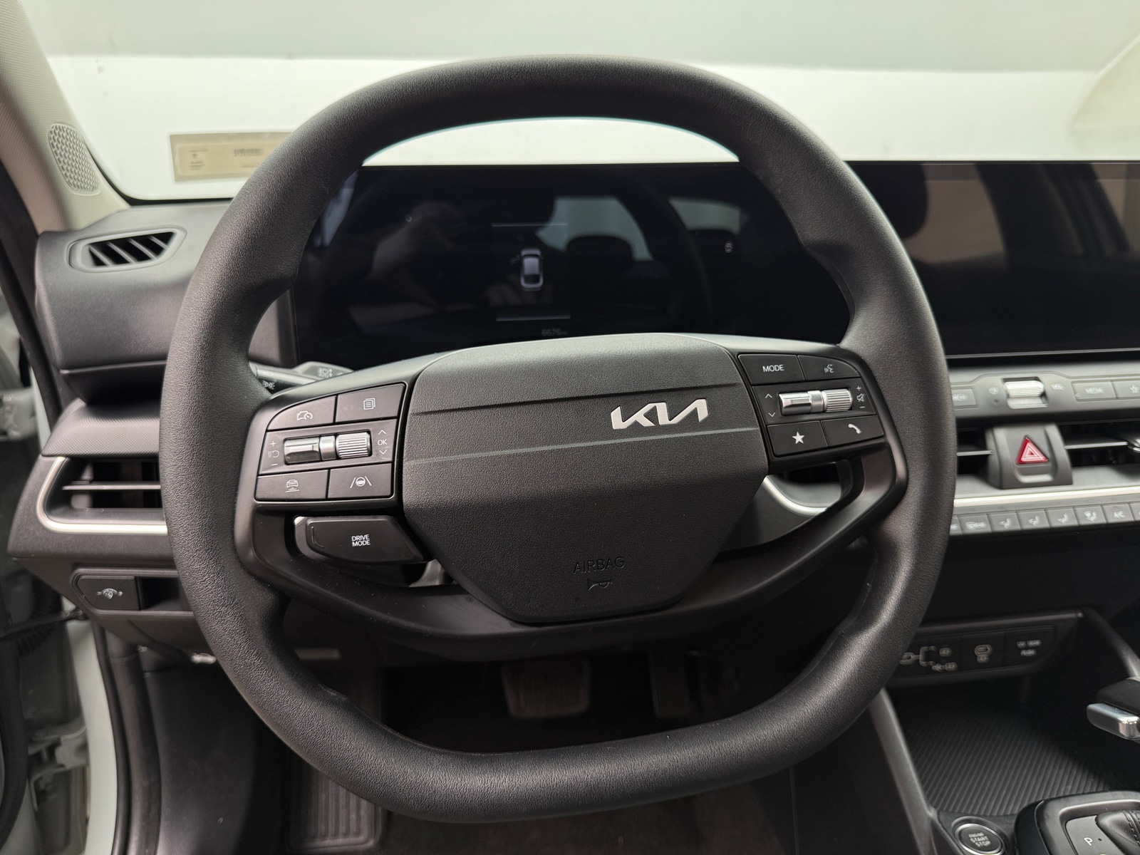 Thumbnail: 2025 Kia K4 - 5