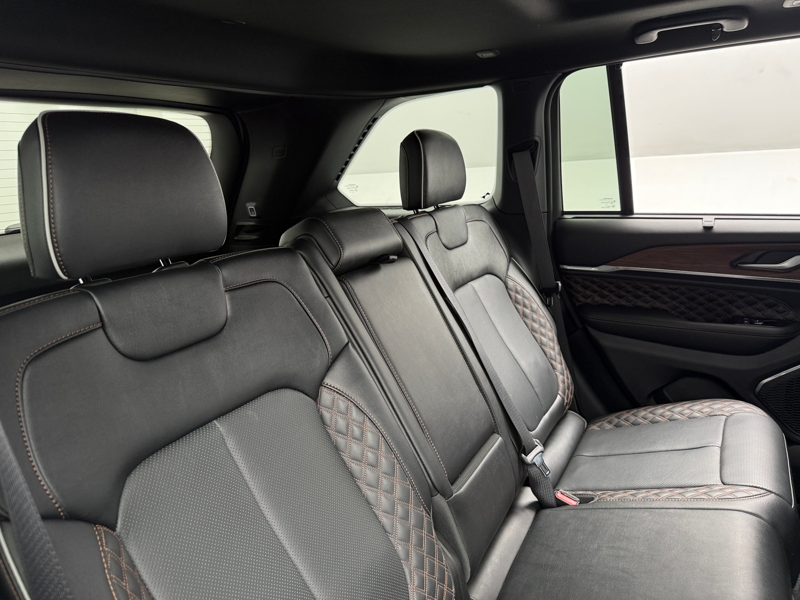 Thumbnail: 2024 Jeep Grand Cherokee - 5