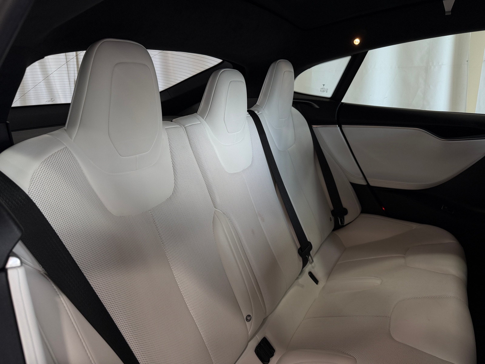 Thumbnail: 2017 Tesla Model S - 5