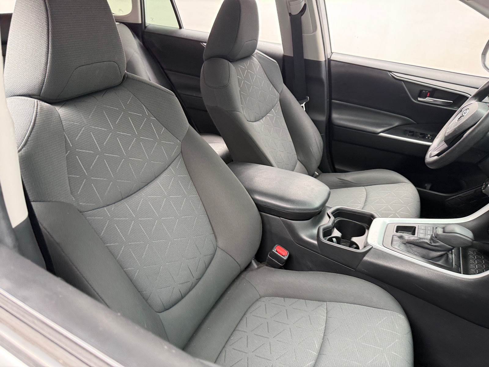 Thumbnail: 2021 Toyota RAV4 - 2