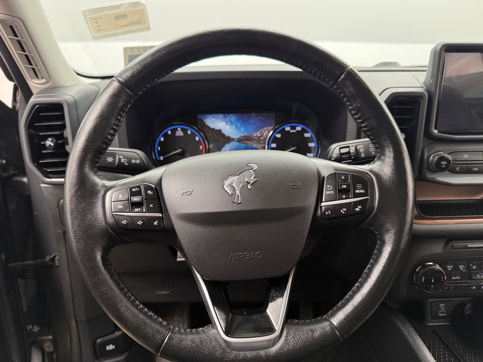 Thumbnail: 2022 Ford Bronco Sport - 4
