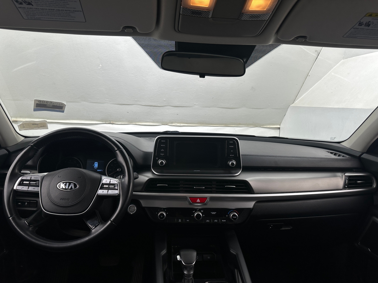 Thumbnail: 2020 Kia Telluride - 3