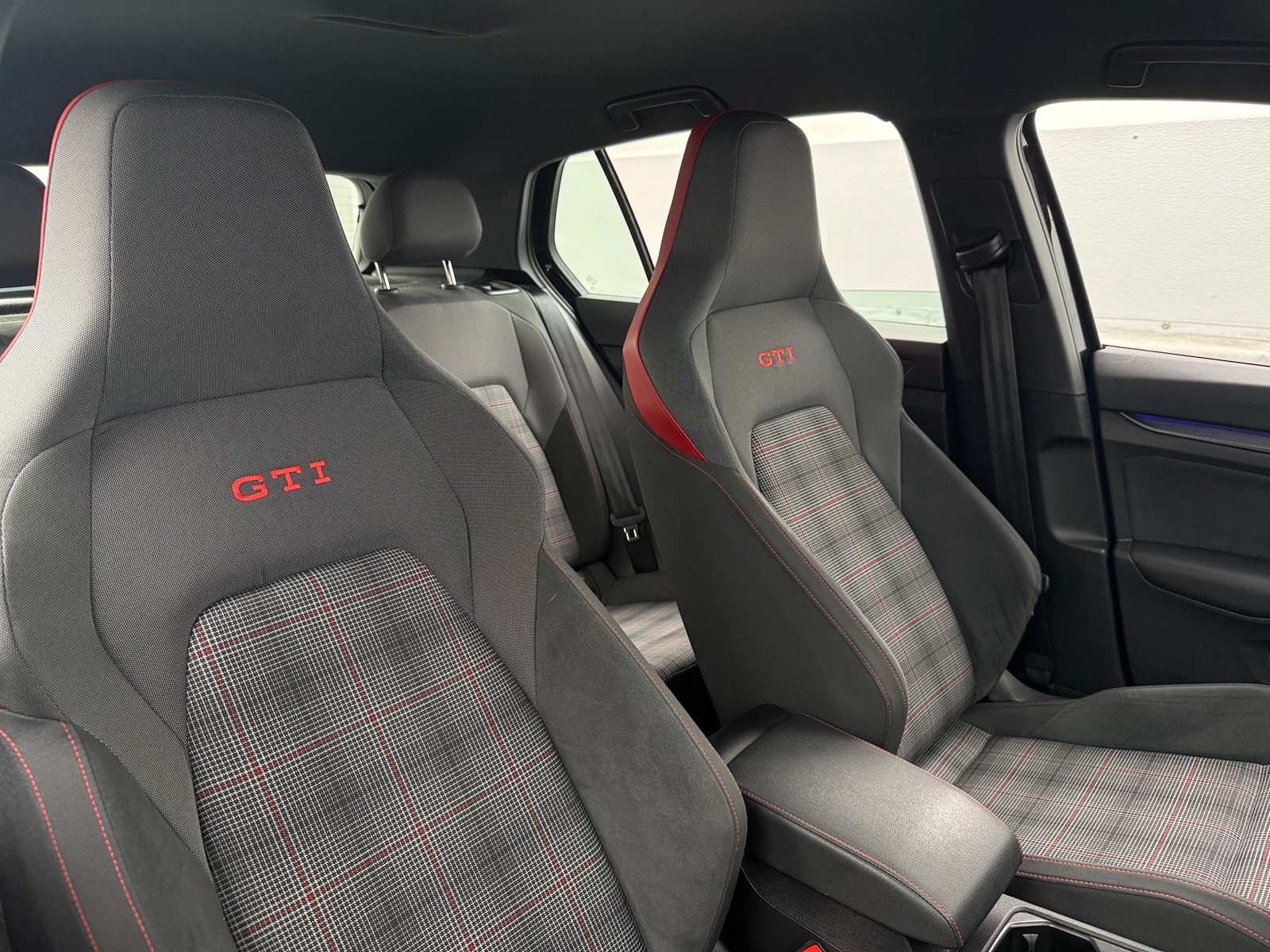 Thumbnail: 2024 Volkswagen Golf - 2