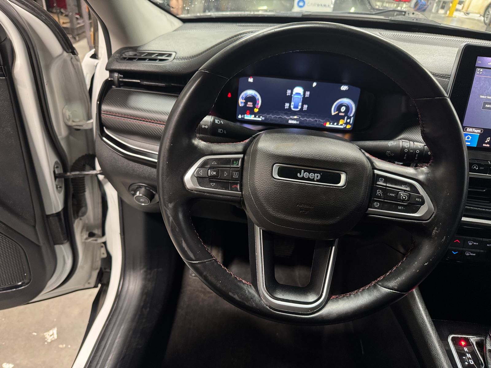 Thumbnail: 2022 Jeep Compass - 4