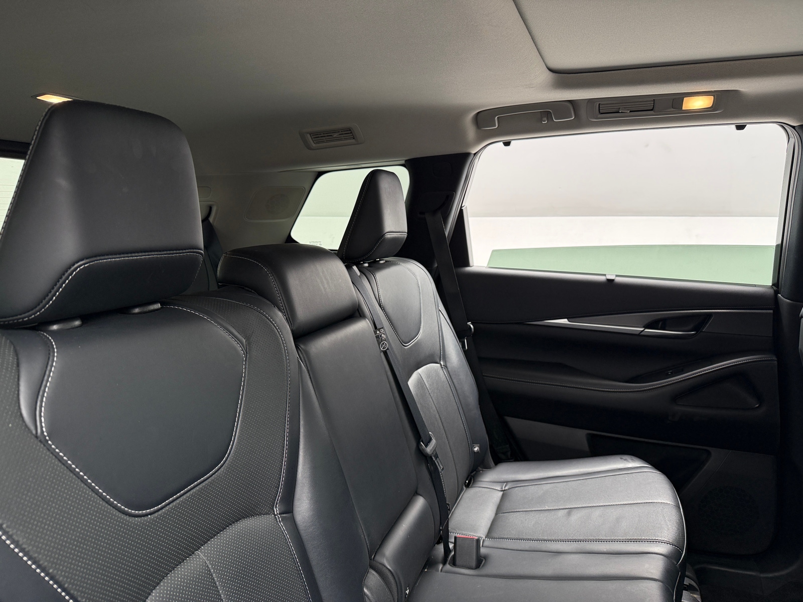 Thumbnail: 2023 INFINITI QX60 - 5