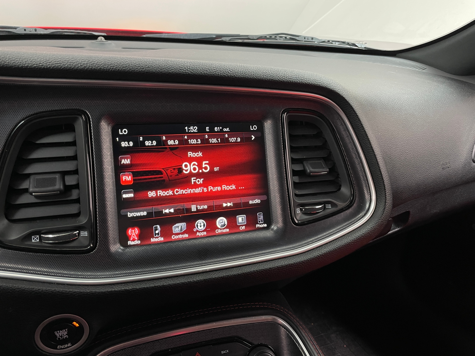 Thumbnail: 2015 Dodge Challenger - 2