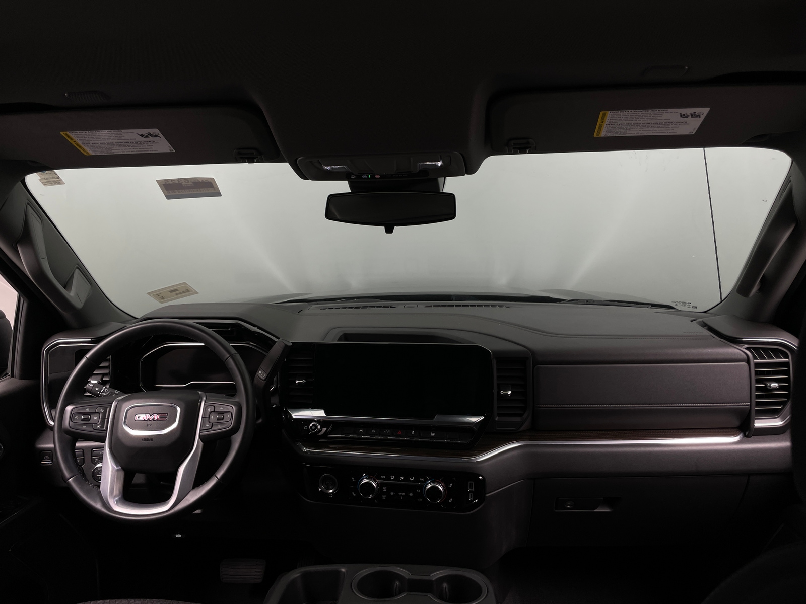 Thumbnail: 2024 GMC Sierra 1500 - 3