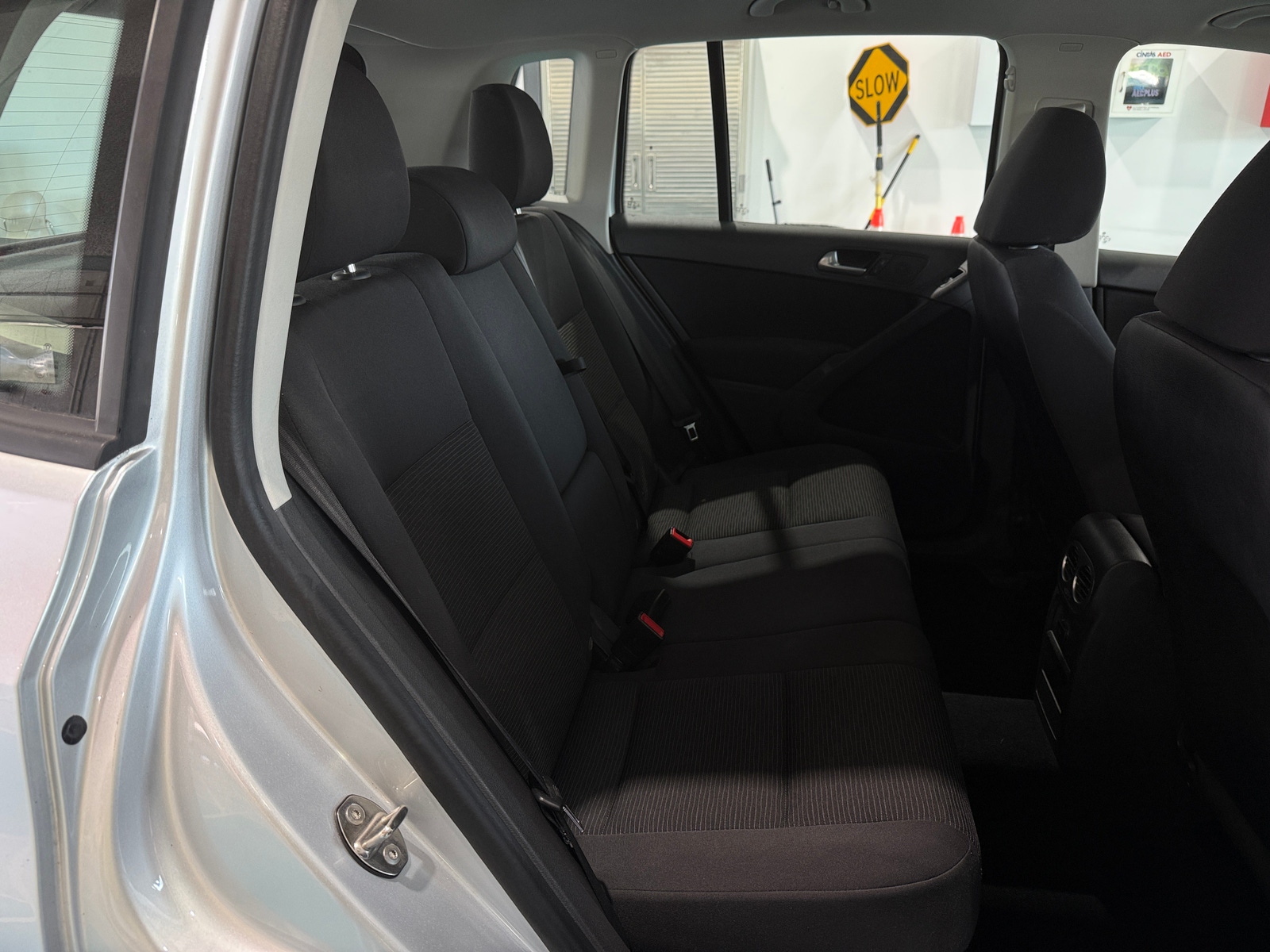 Thumbnail: 2017 Volkswagen Tiguan - 6