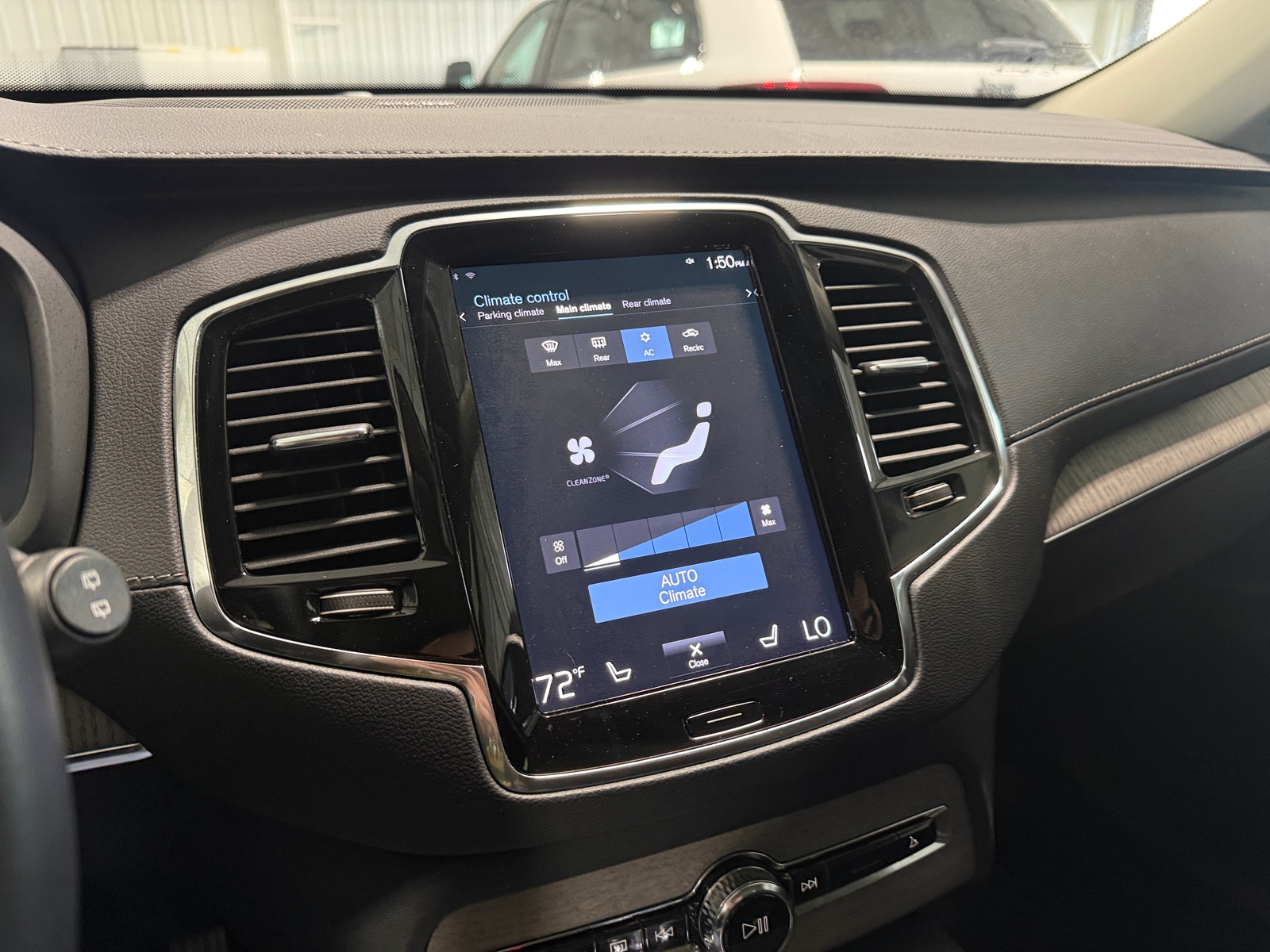 Thumbnail: 2022 Volvo XC90 - 3