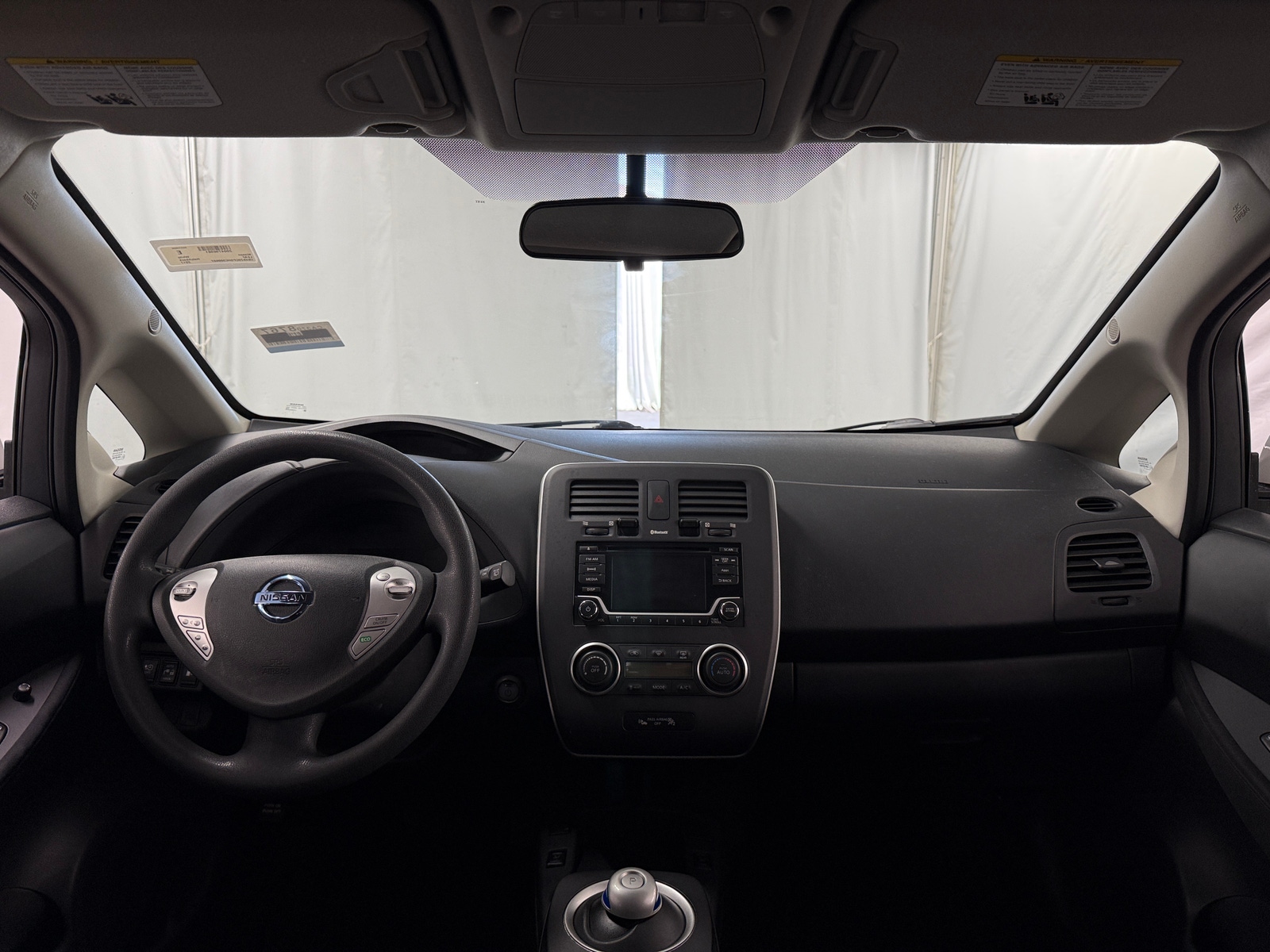 Thumbnail: 2017 Nissan Leaf - 3