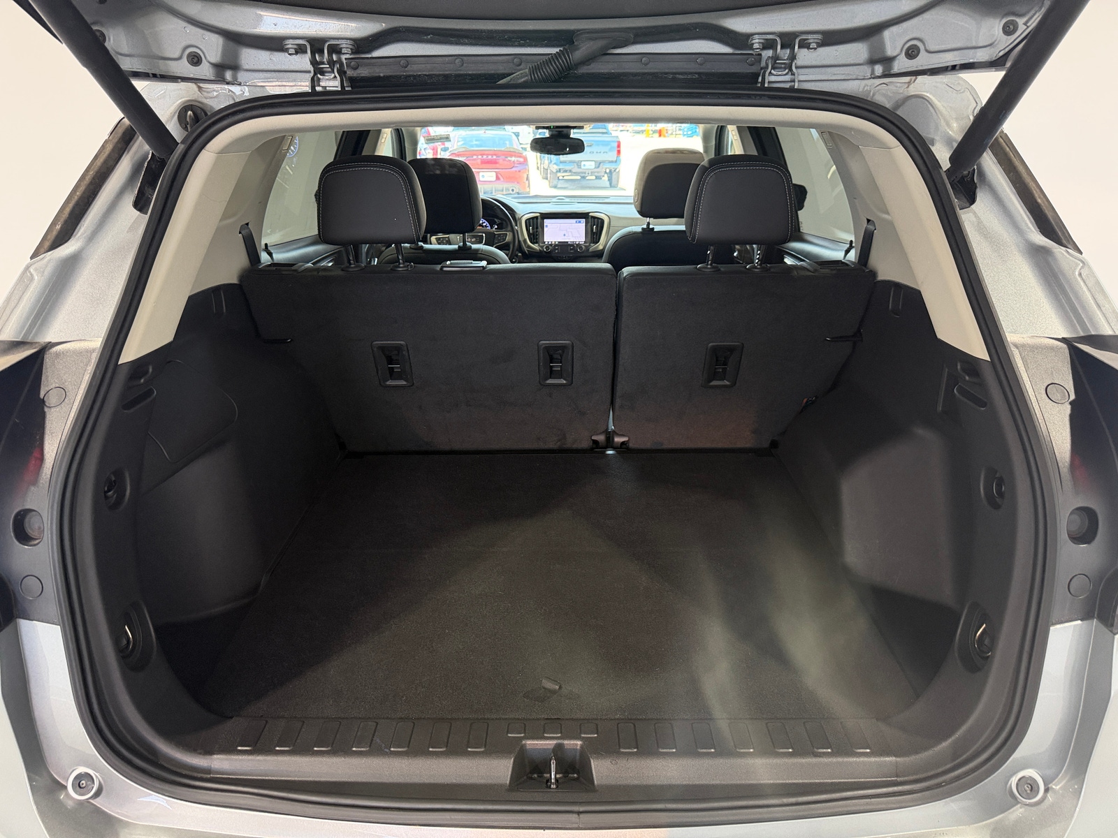 Thumbnail: 2023 GMC Terrain - 6