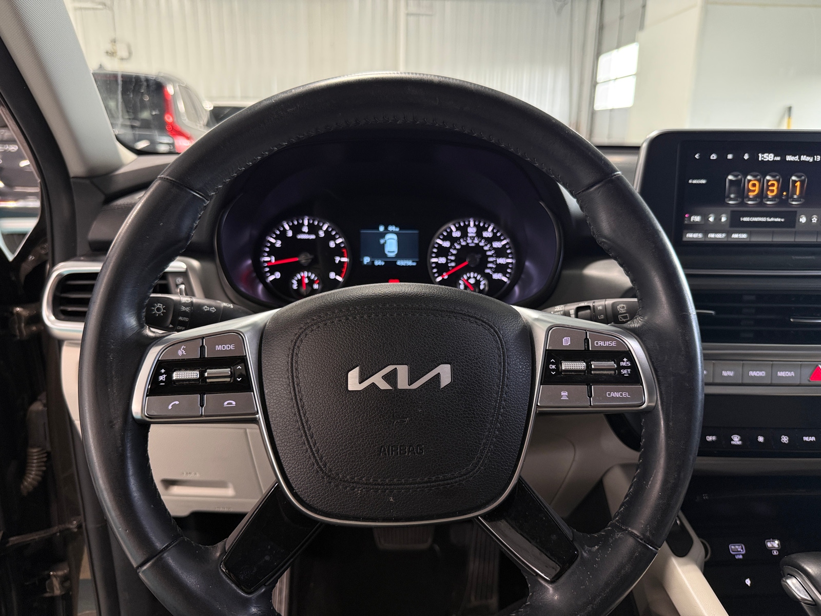 Thumbnail: 2022 Kia Telluride - 4