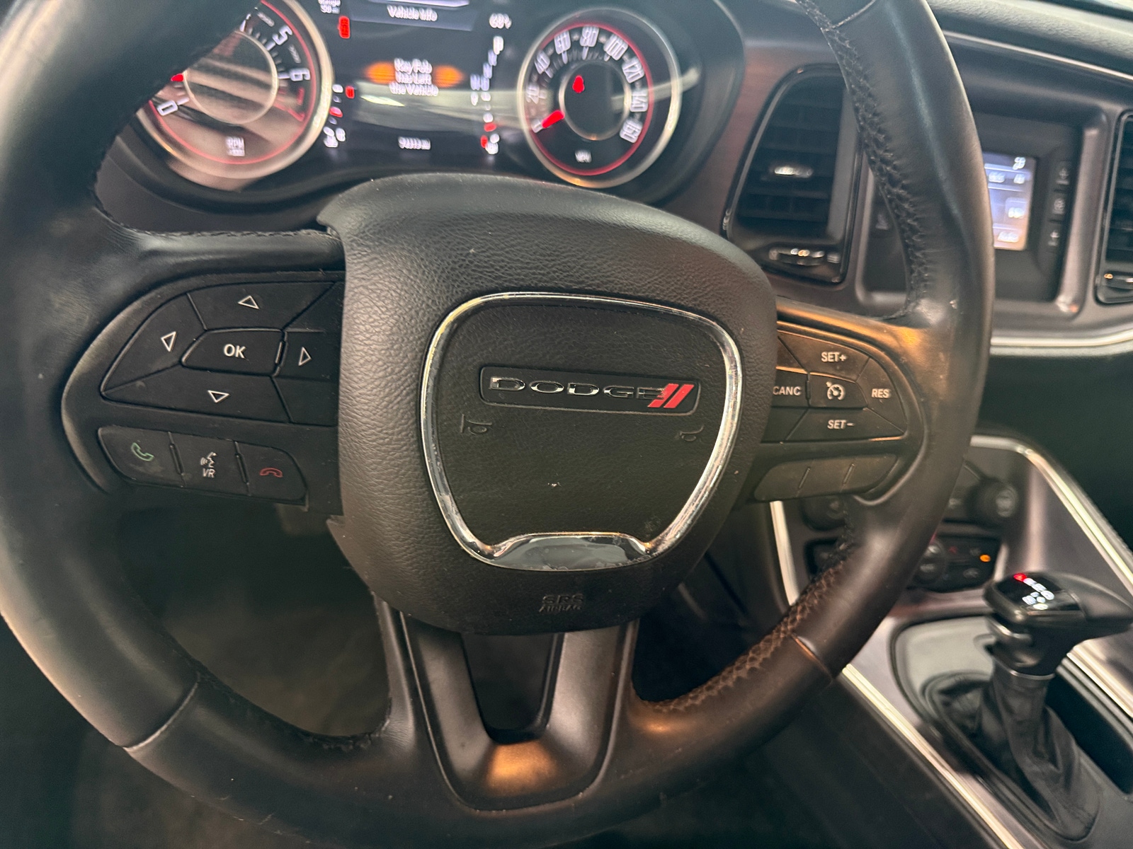 Thumbnail: 2015 Dodge Challenger - 4
