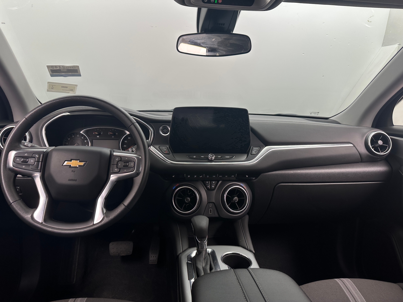 Thumbnail: 2025 Chevrolet Blazer - 3