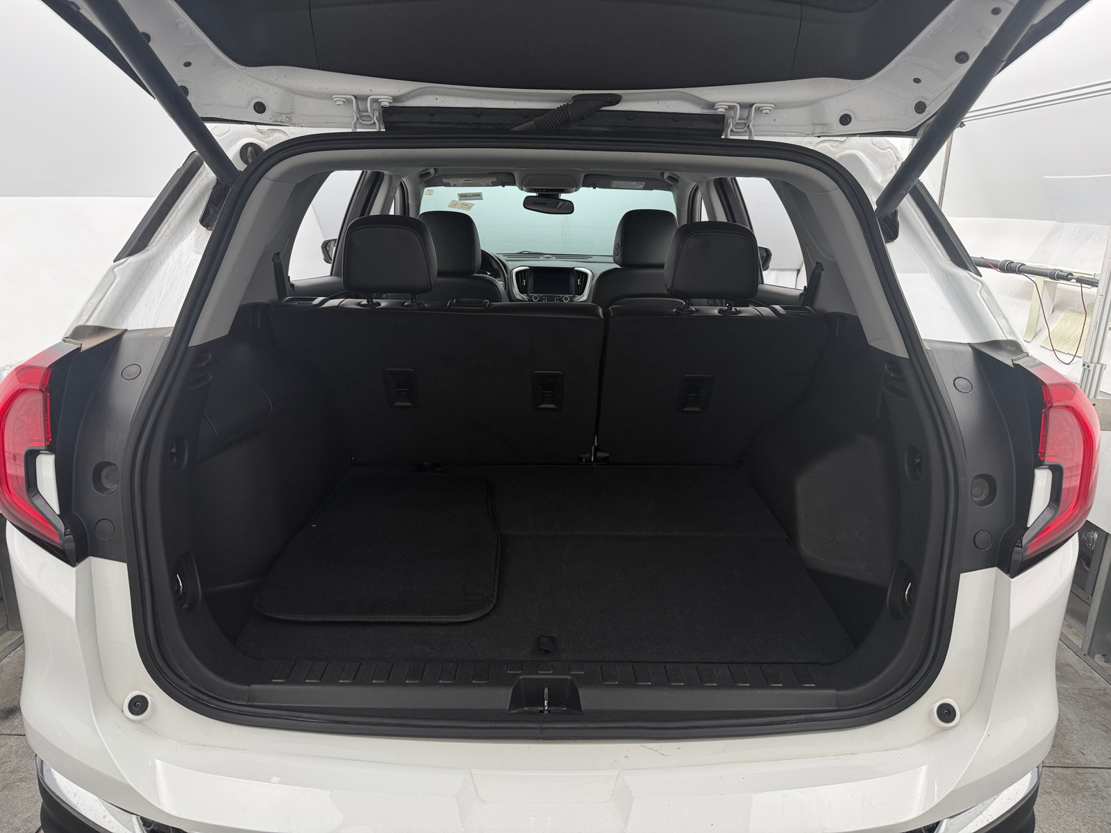 Thumbnail: 2024 GMC Terrain - 6
