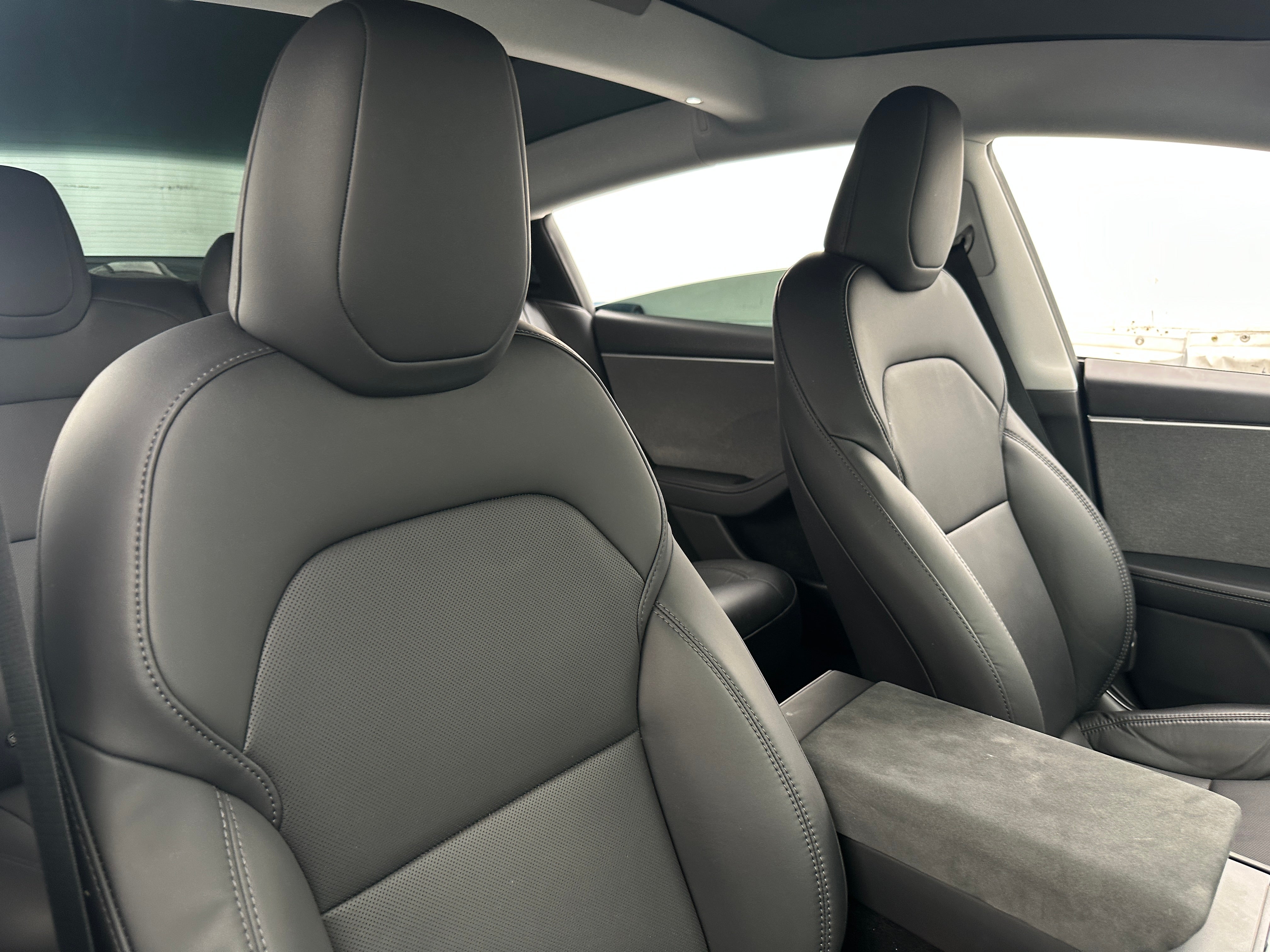 Used 2024 Tesla Model 3 Long Range with VIN 5YJ3E1EA5RF862070 for sale in Pewaukee, WI