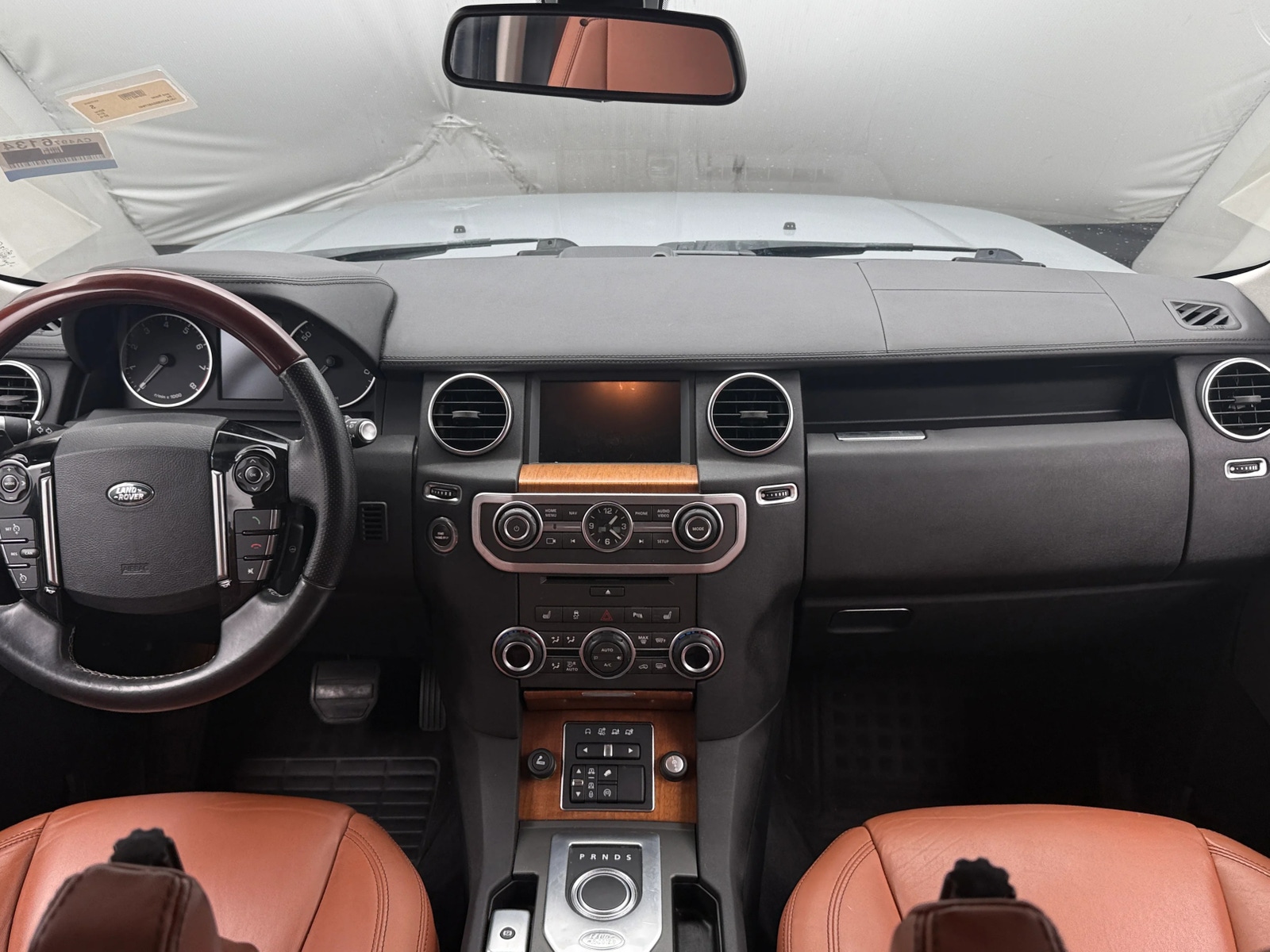 Thumbnail: 2016 Land Rover LR4 - 2