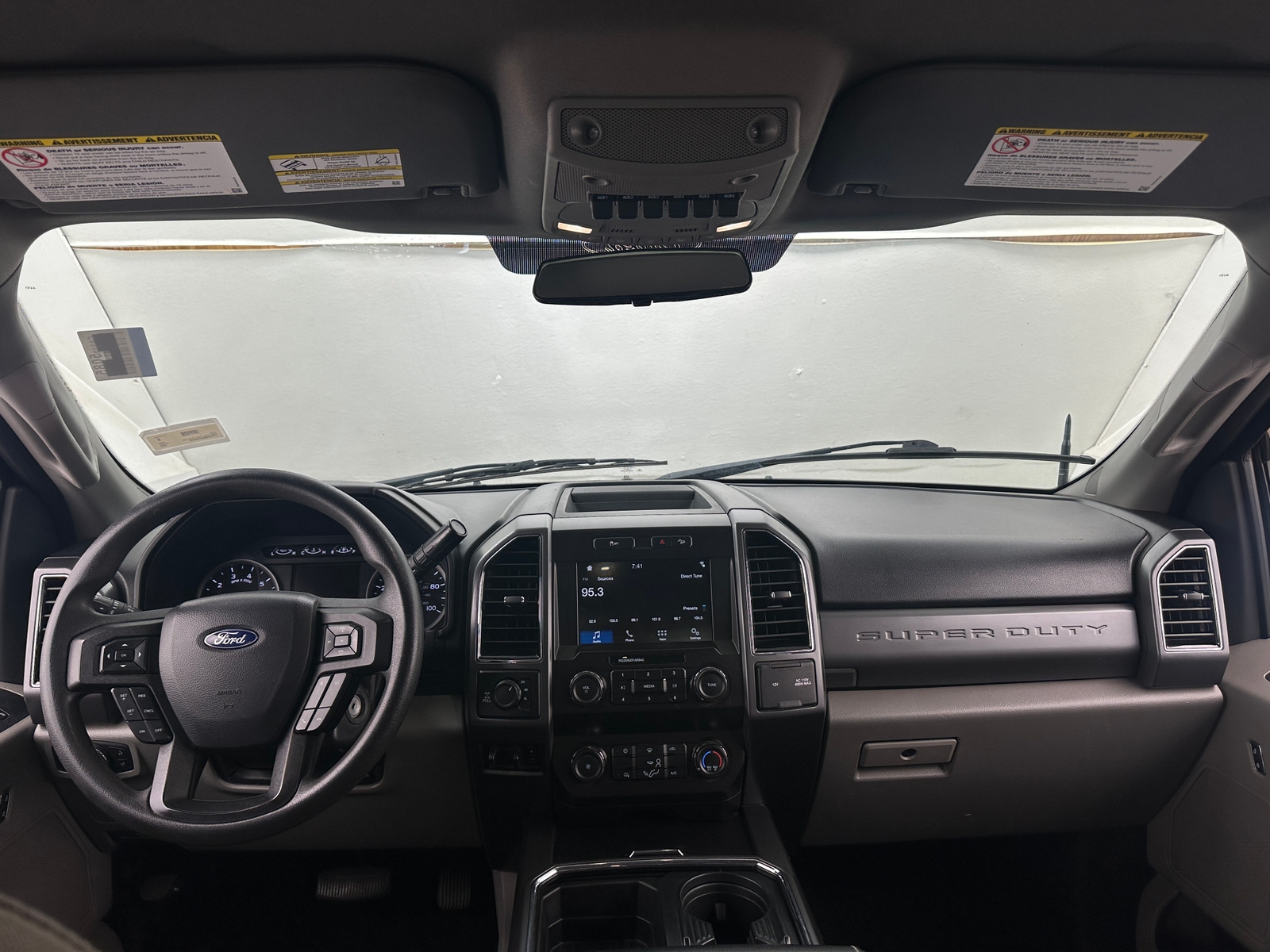 Thumbnail: 2019 Ford Econoline - 3