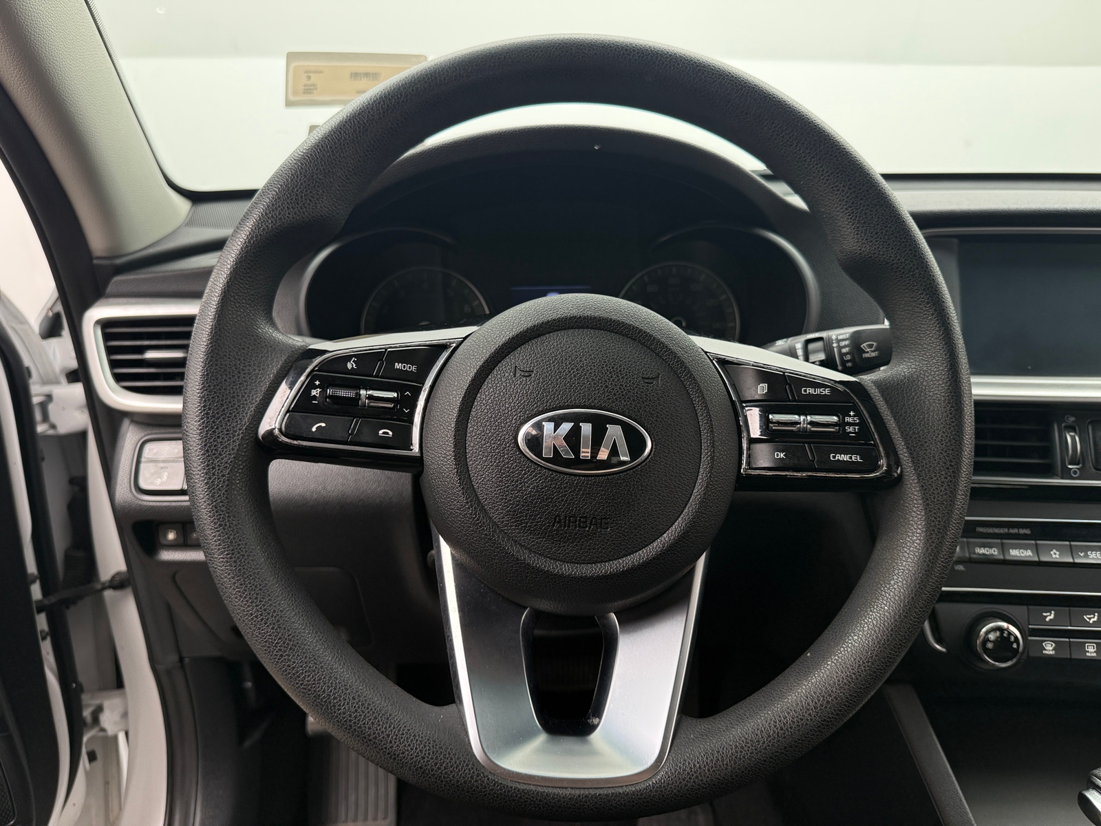 Thumbnail: 2020 Kia Optima - 5