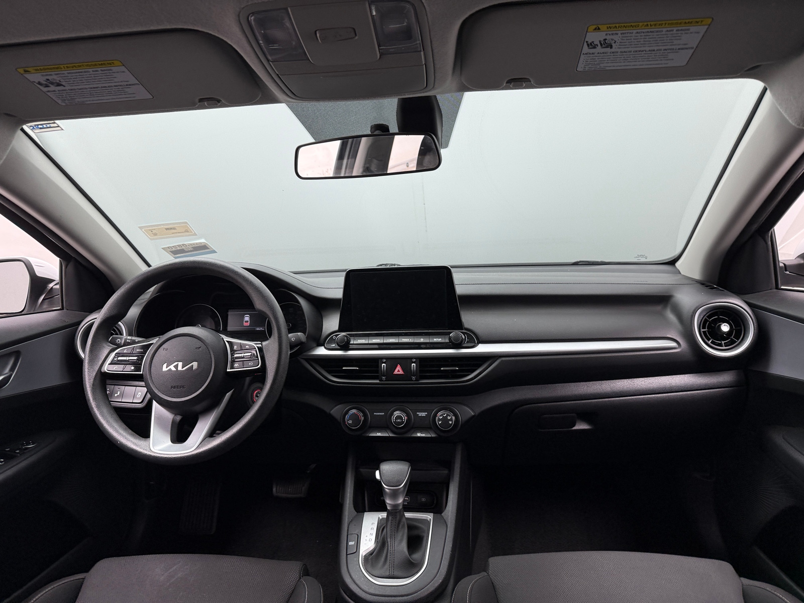 Thumbnail: 2024 Kia Forte - 3