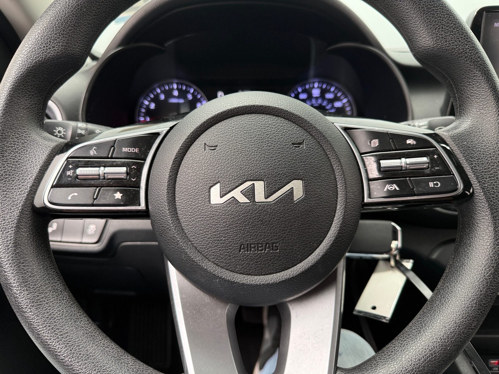 Thumbnail: 2024 Kia Forte - 5