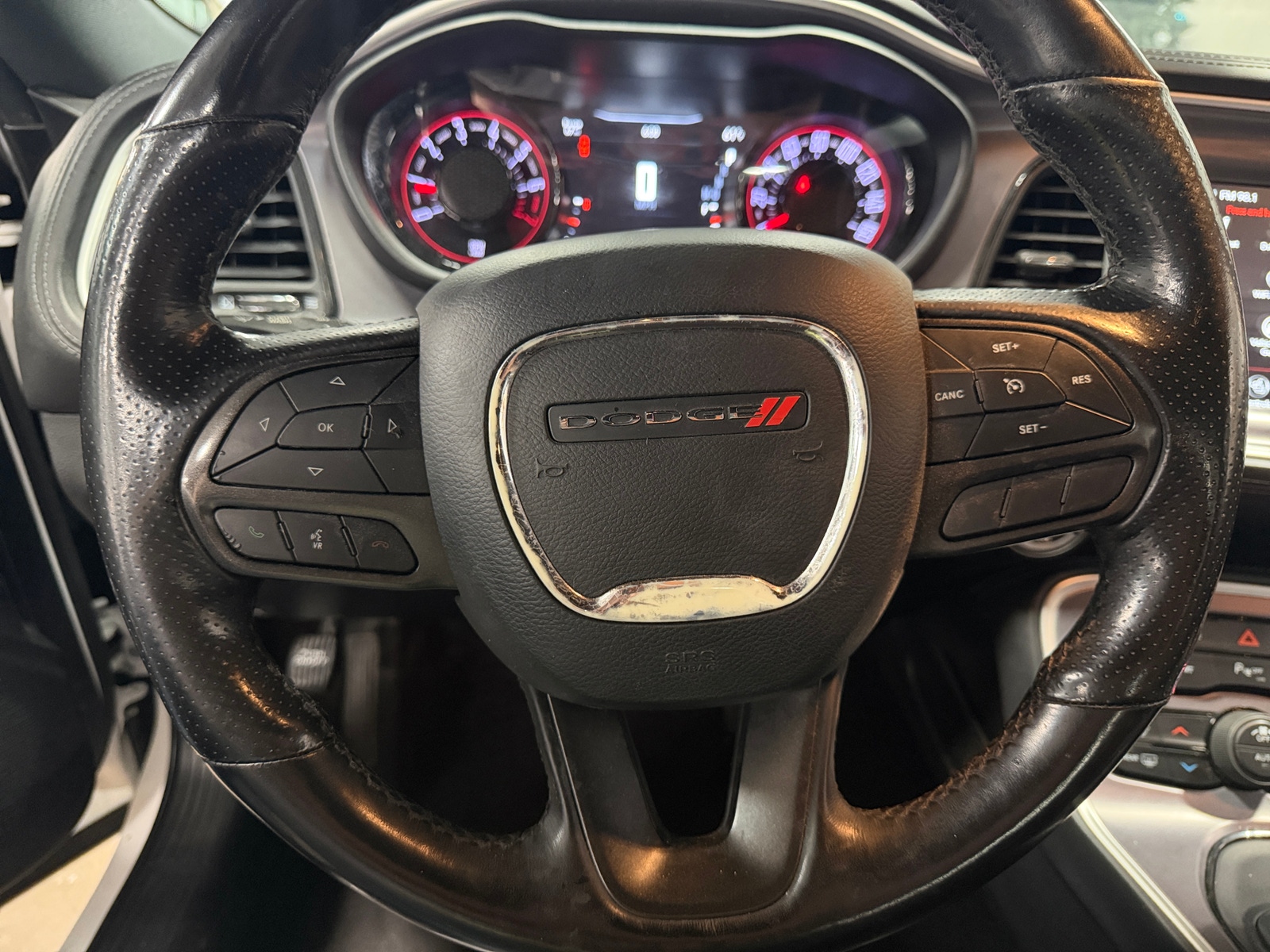 Thumbnail: 2020 Dodge Challenger - 3