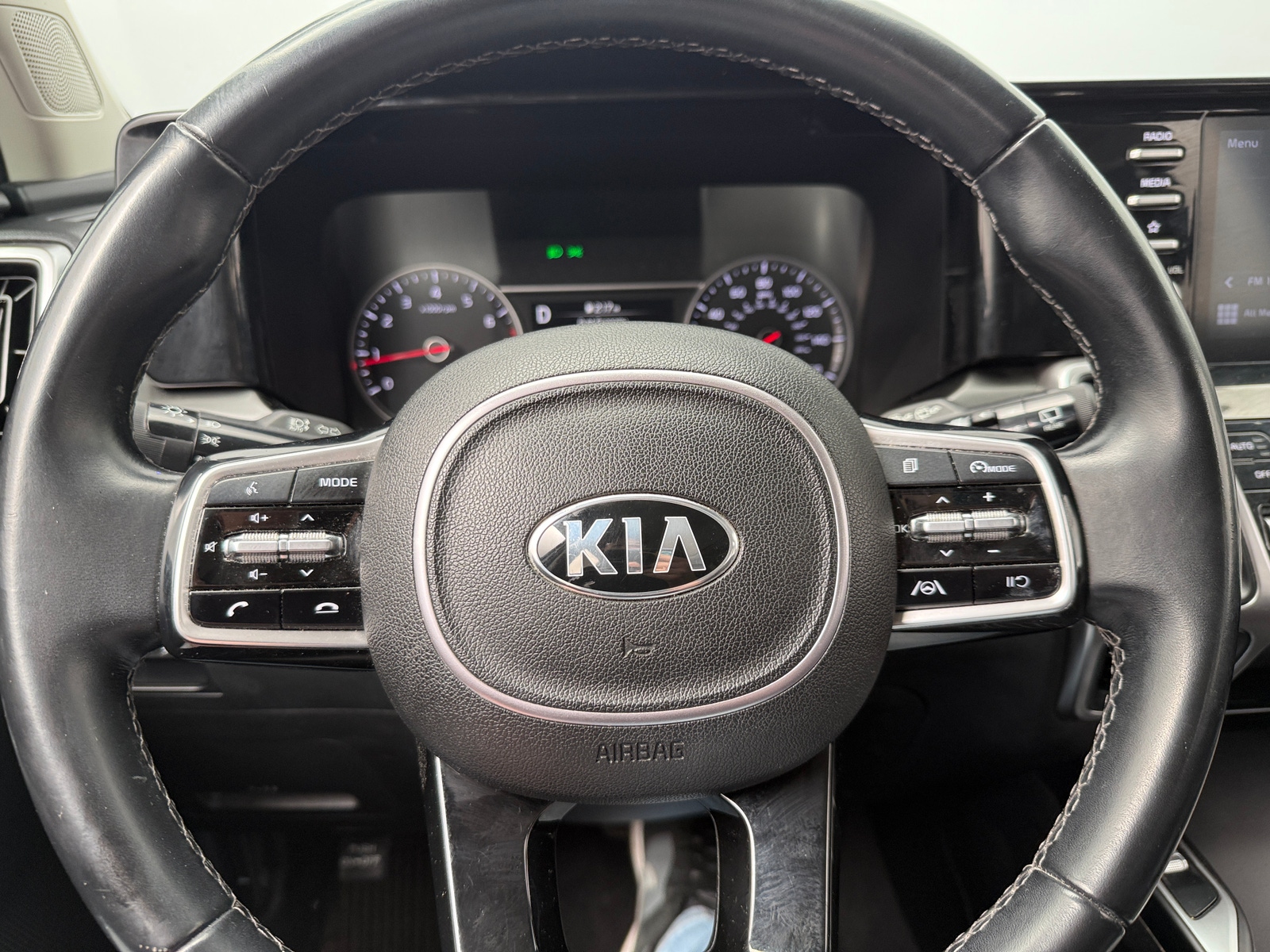 Thumbnail: 2021 Kia Sorento - 4