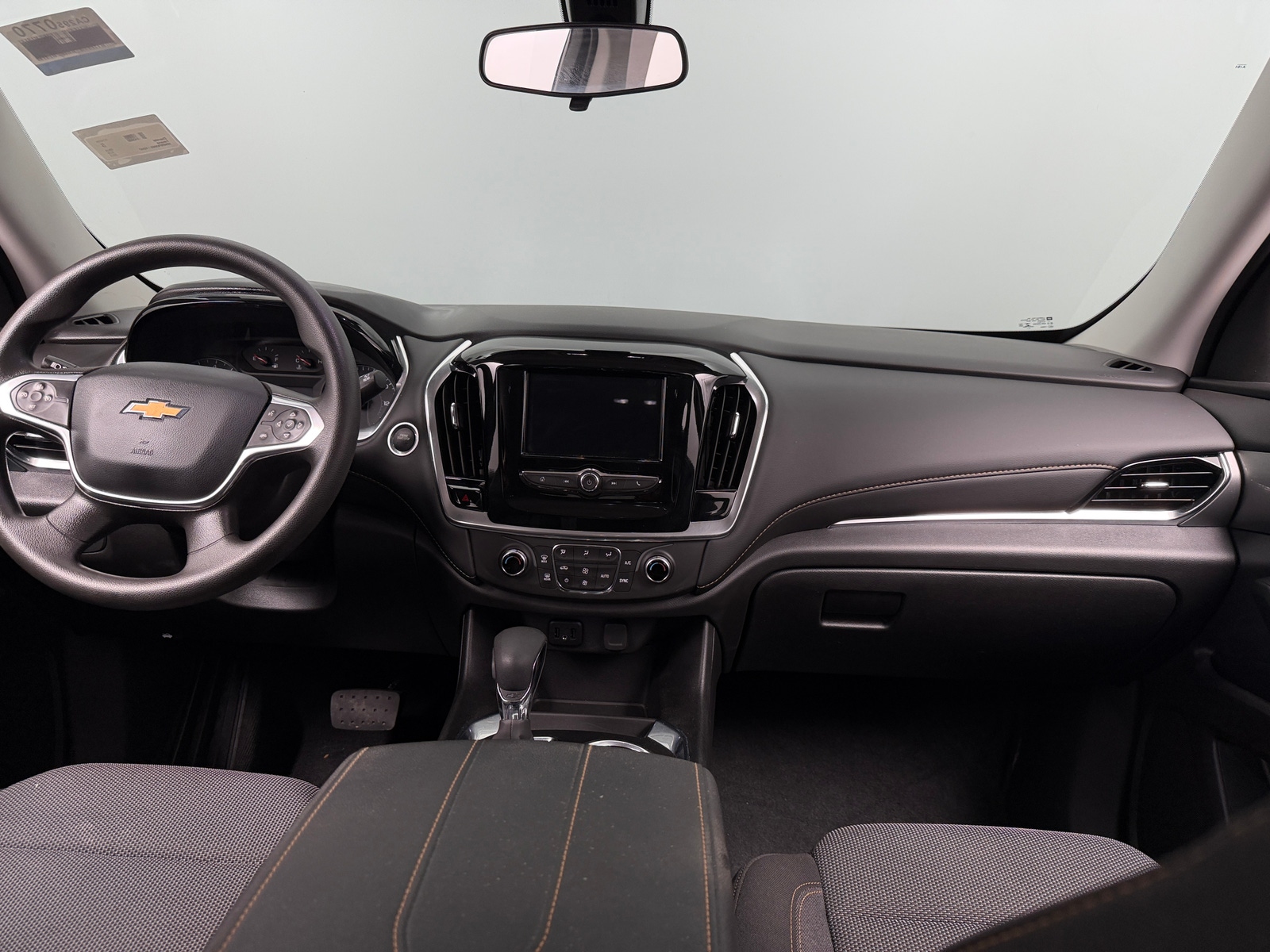 Thumbnail: 2021 Chevrolet Traverse - 3