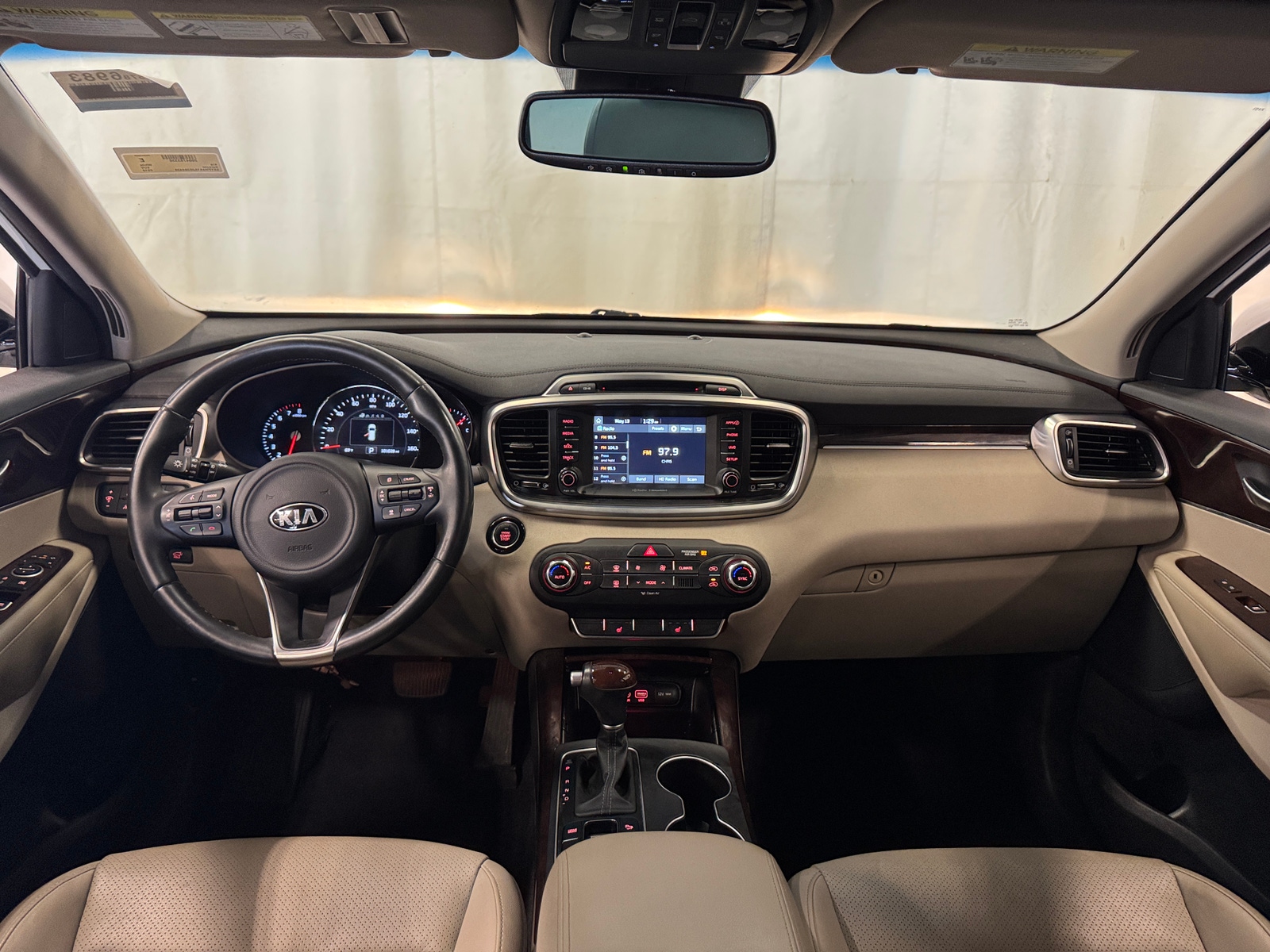 Thumbnail: 2018 Kia Sorento - 2