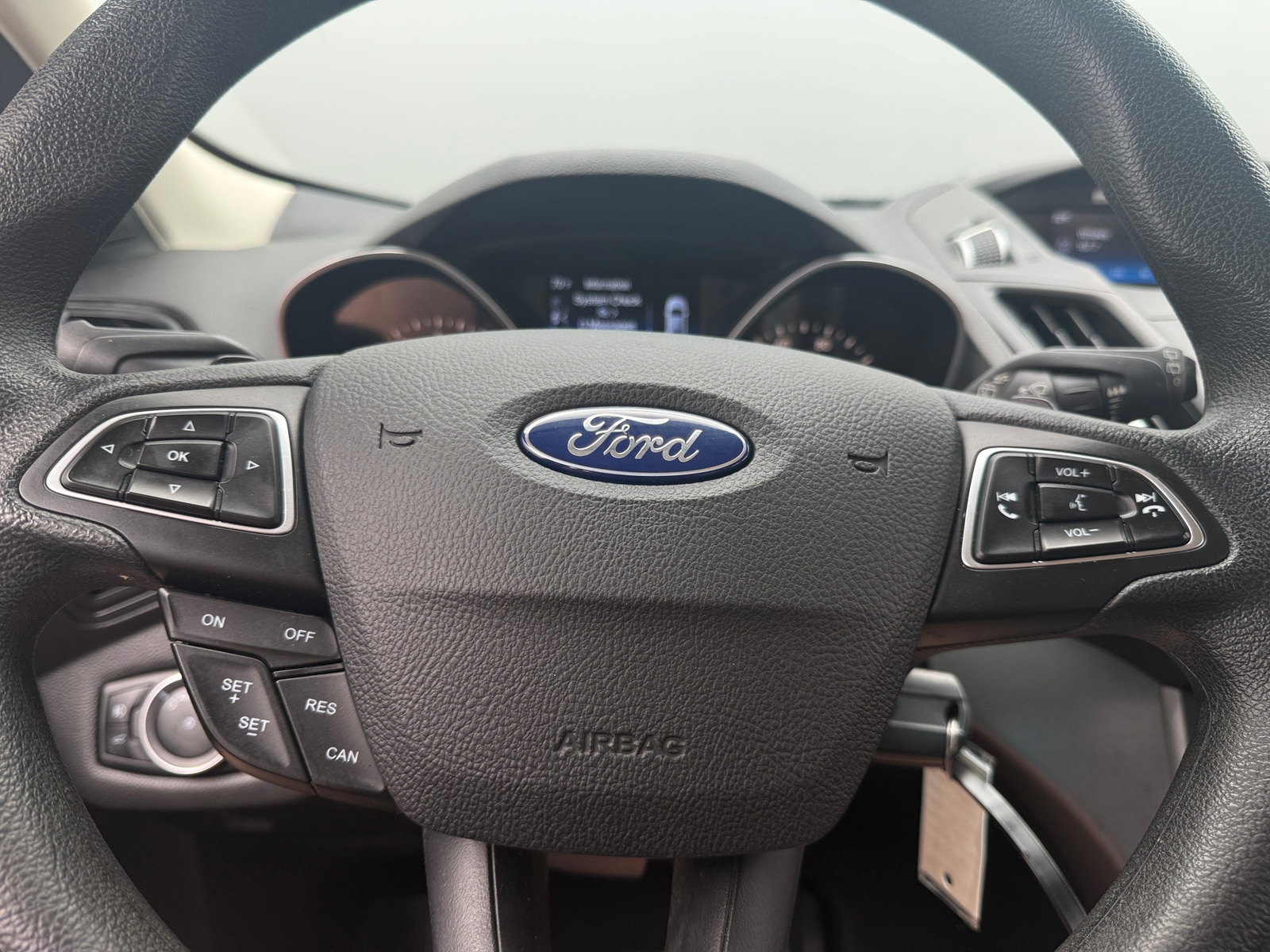 Thumbnail: 2017 Ford Escape - 5