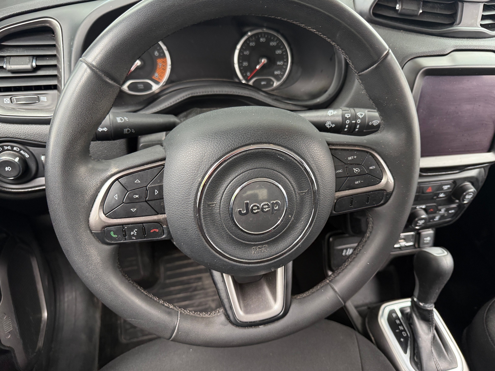 Thumbnail: 2022 Jeep Renegade - 5