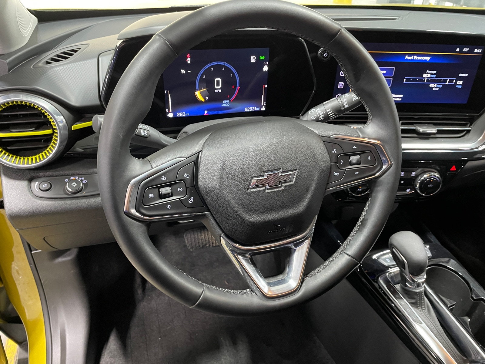 Thumbnail: 2024 Chevrolet Trax - 4