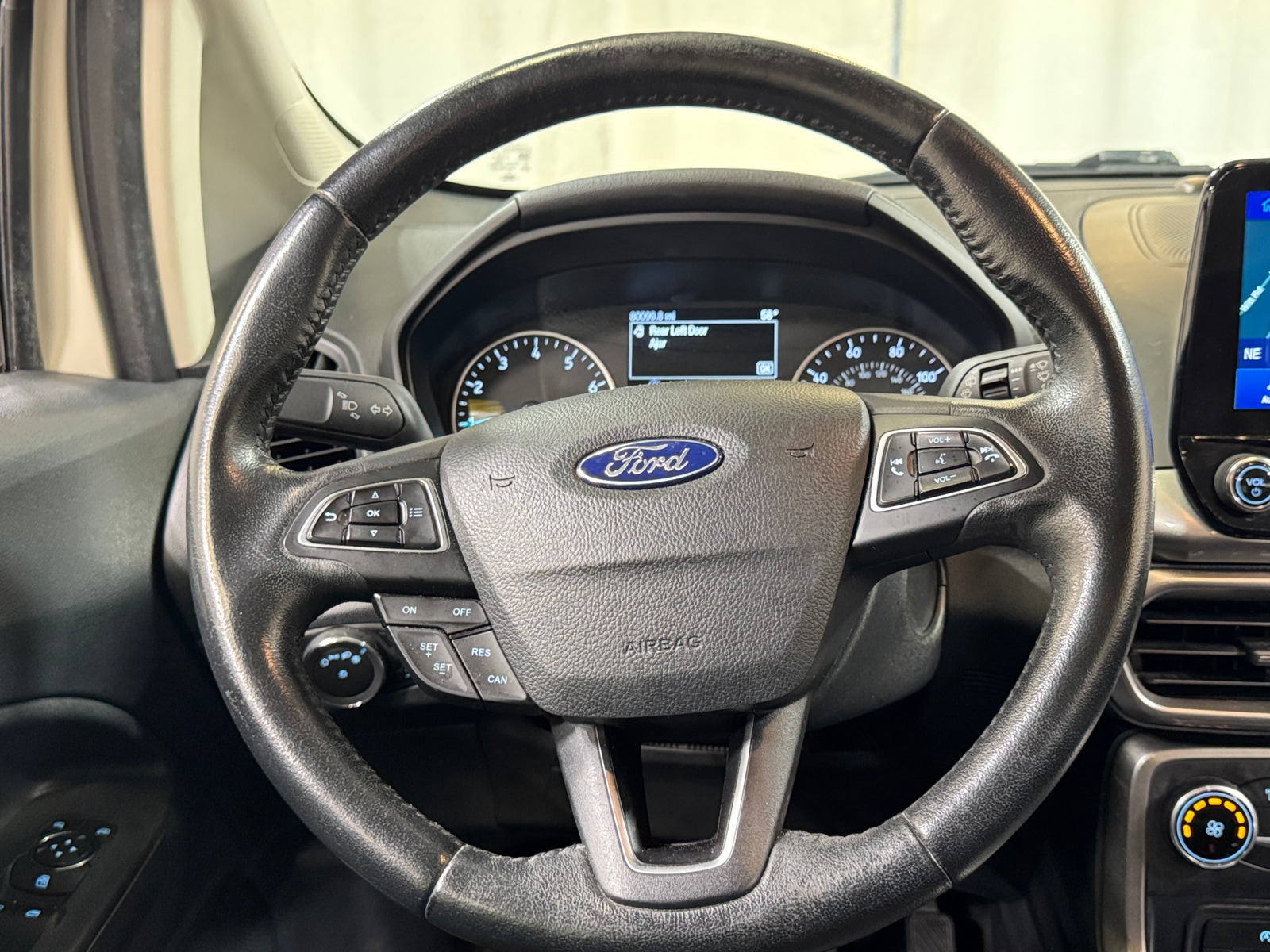 Thumbnail: 2018 Ford EcoSport - 5