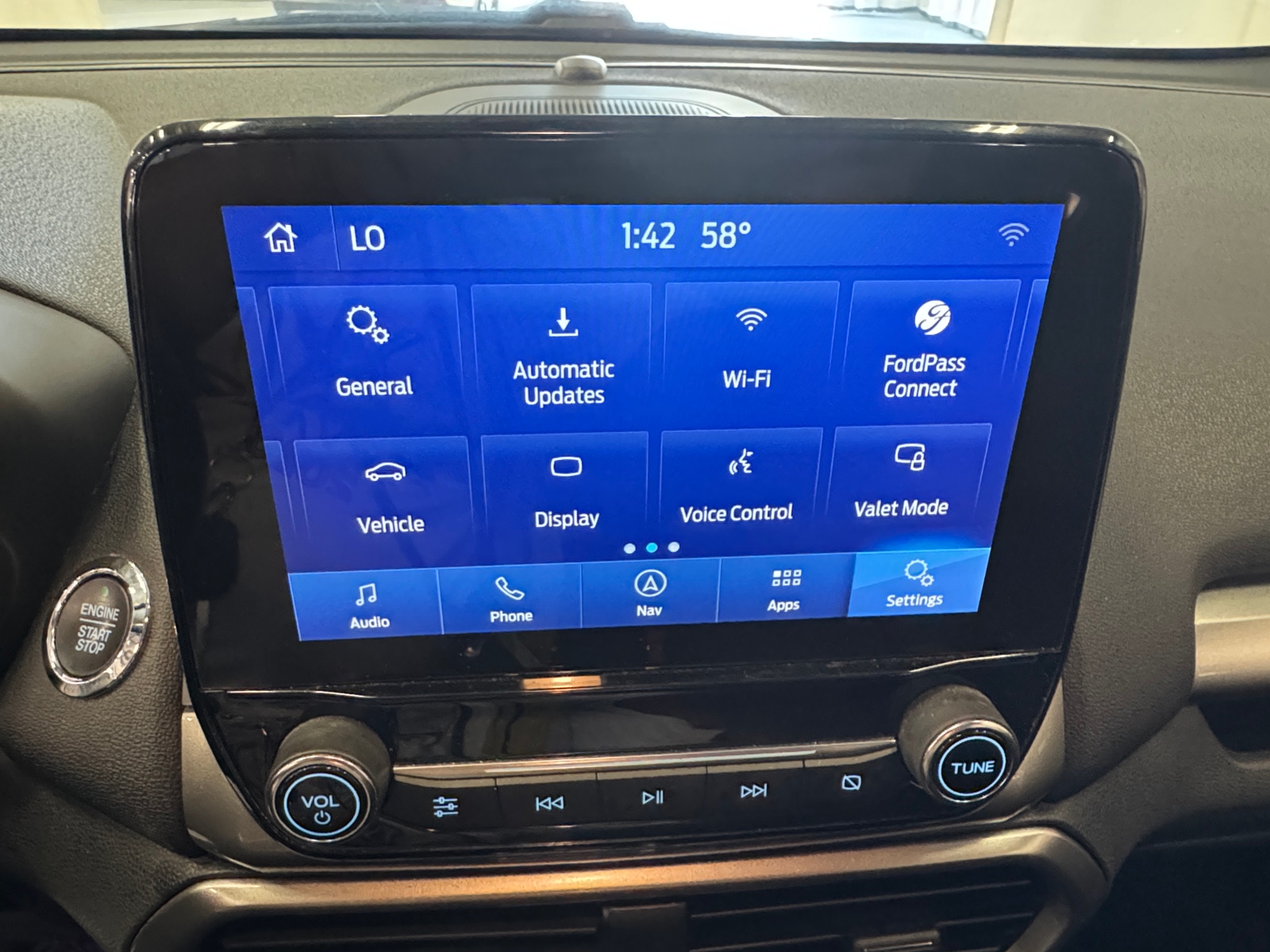 Thumbnail: 2018 Ford EcoSport - 4