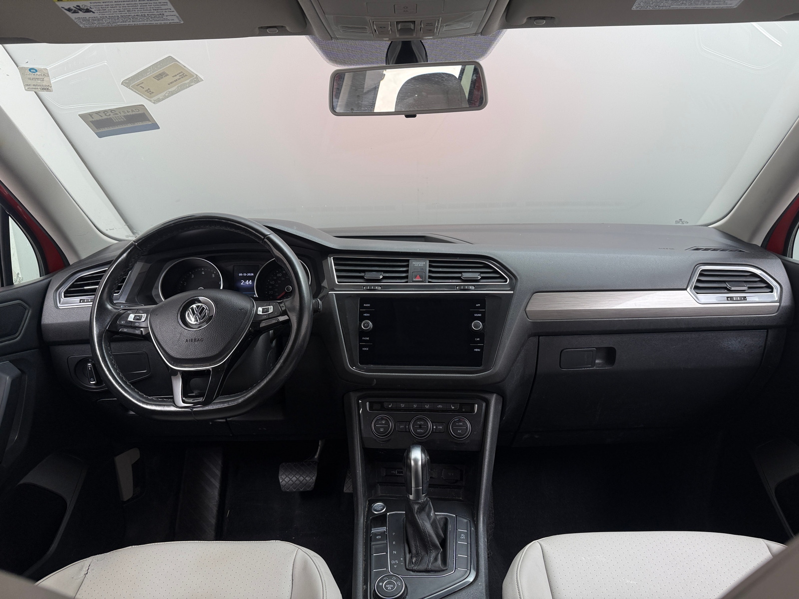 Thumbnail: 2019 Volkswagen Tiguan - 2