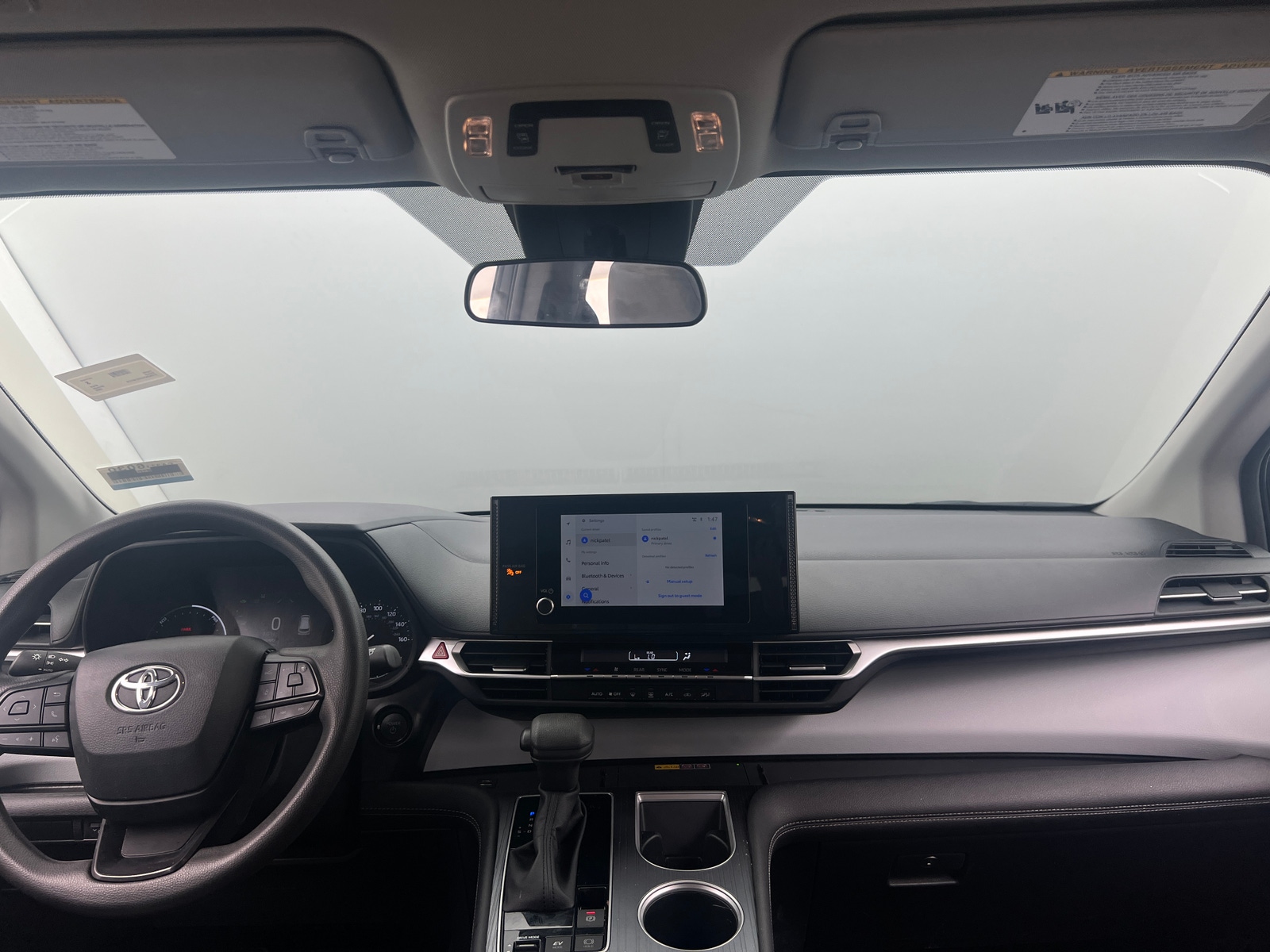 Thumbnail: 2025 Toyota Sienna - 3