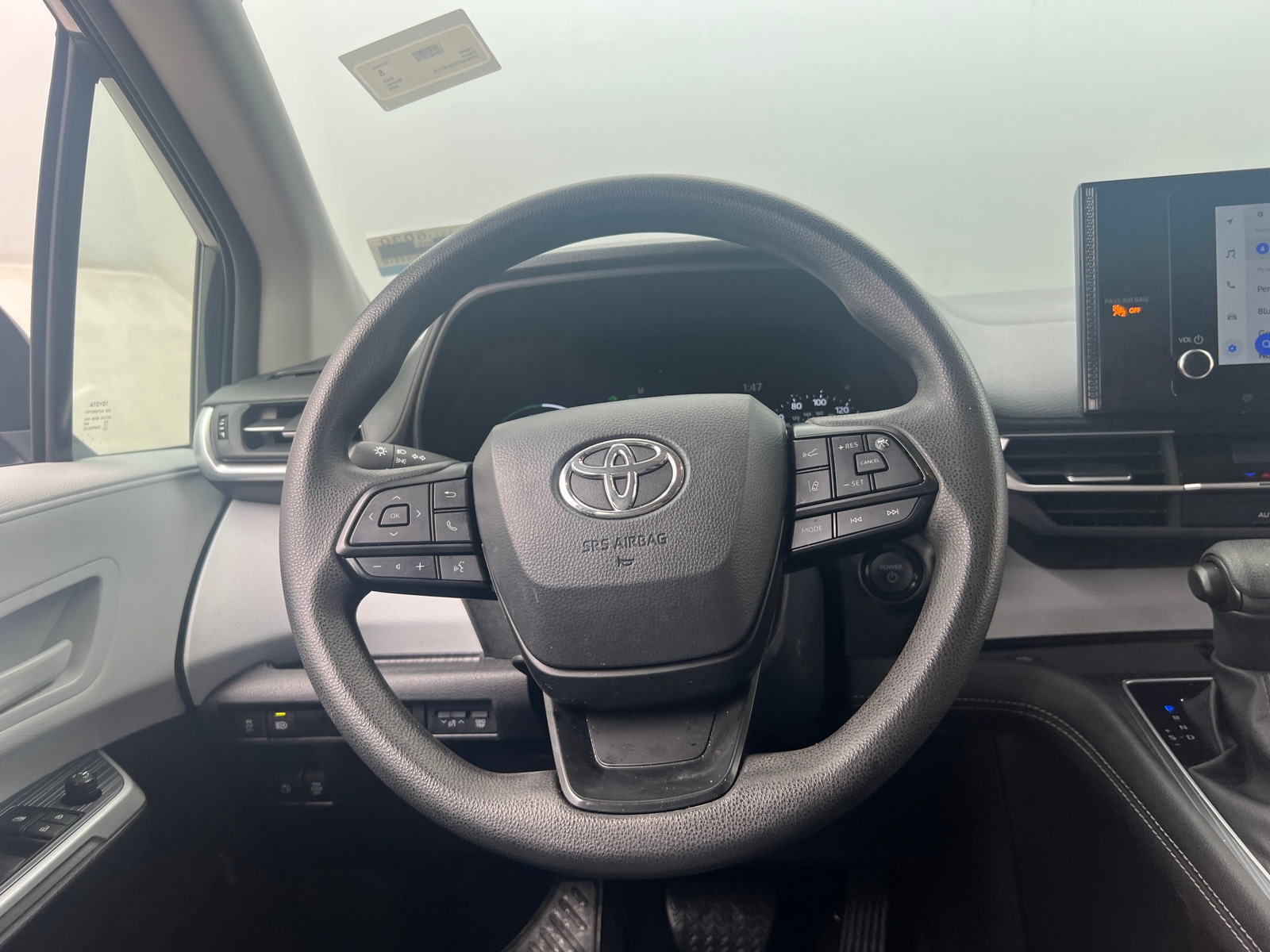 Thumbnail: 2025 Toyota Sienna - 5